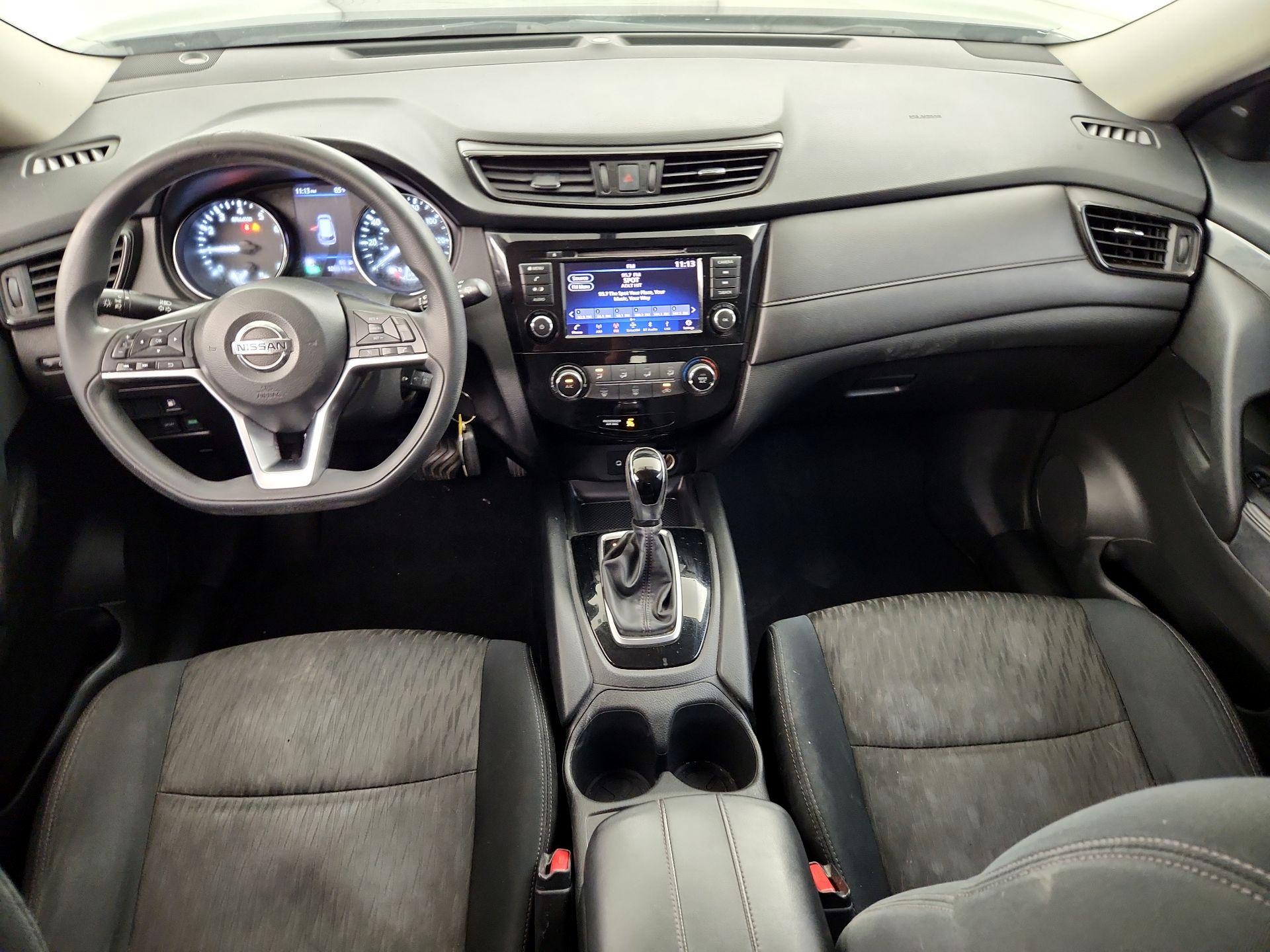 Thumbnail: 2018 Nissan Rogue - 9