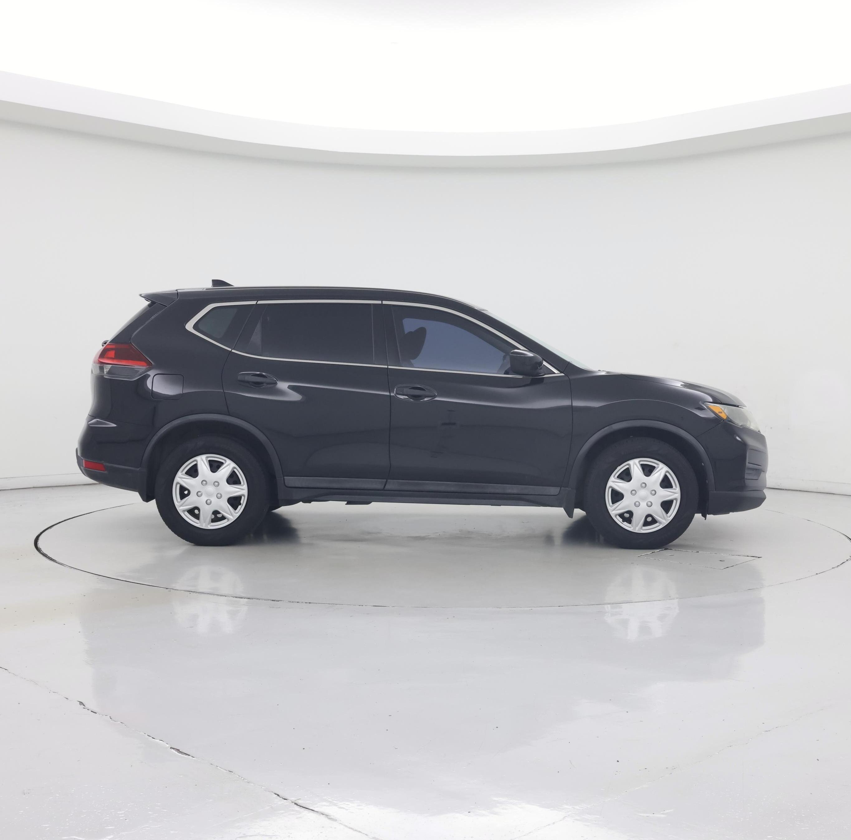 Thumbnail: 2018 Nissan Rogue - 7