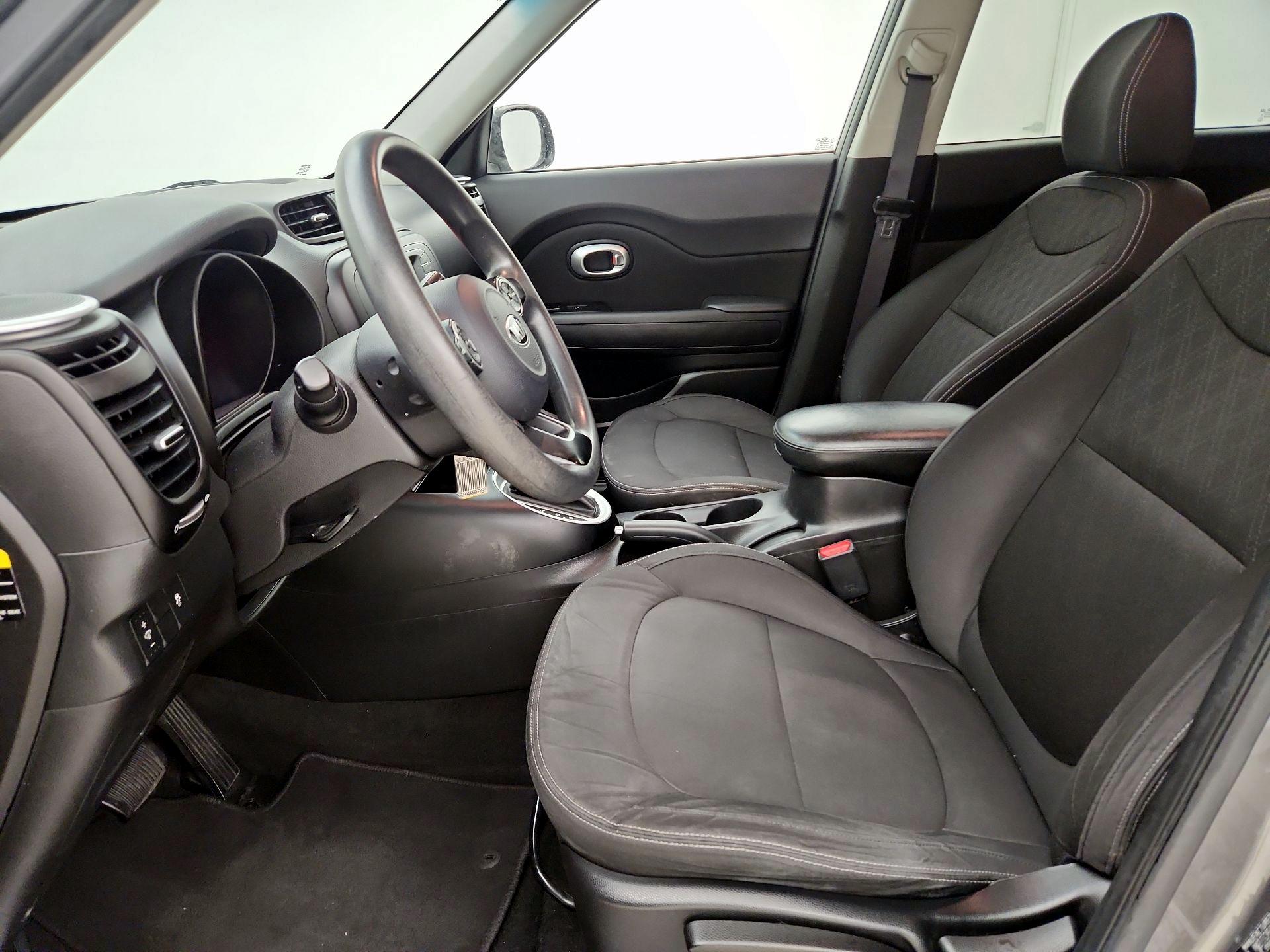 Thumbnail: 2015 Kia Soul - 11