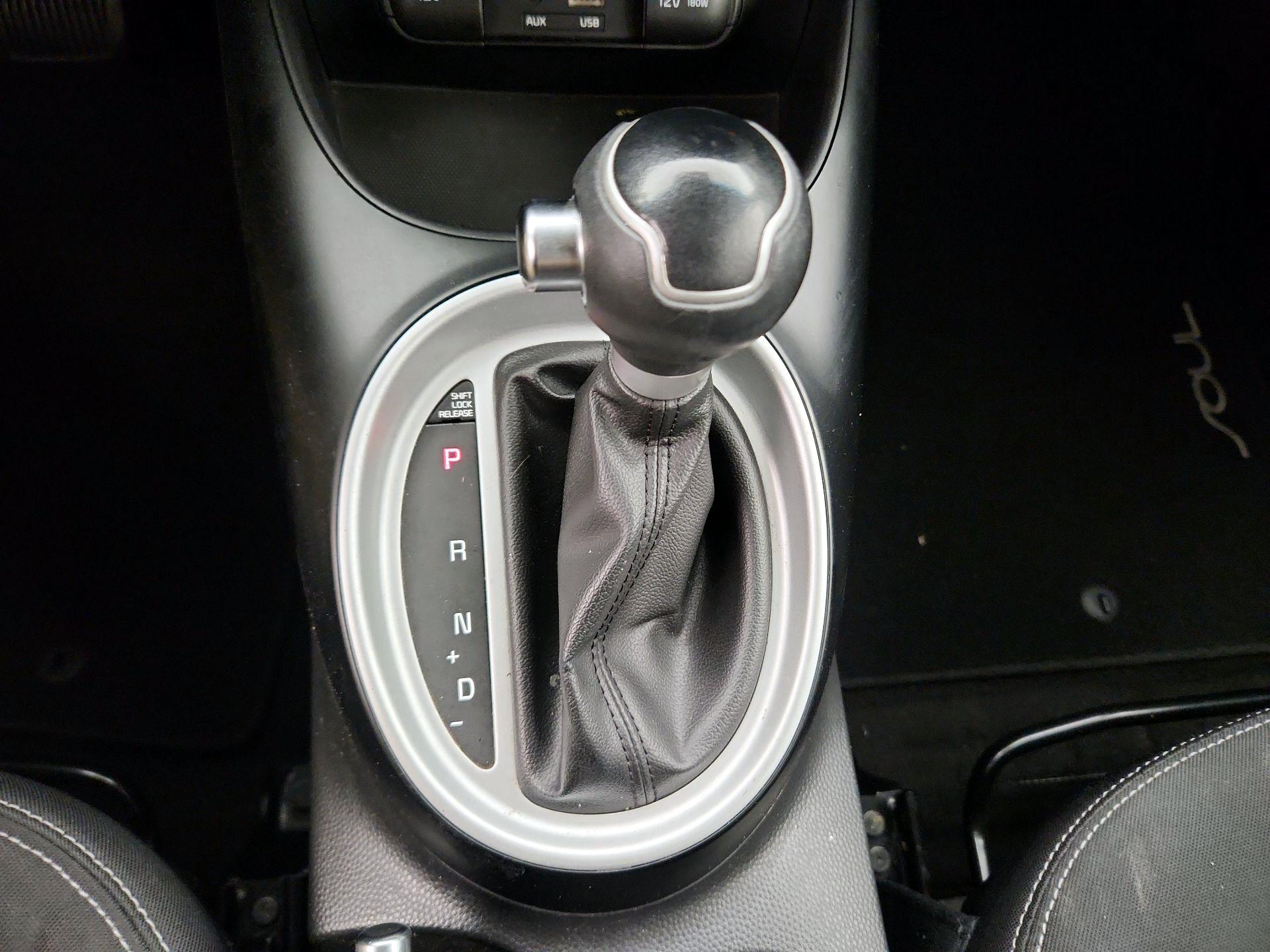 Thumbnail: 2015 Kia Soul - 16
