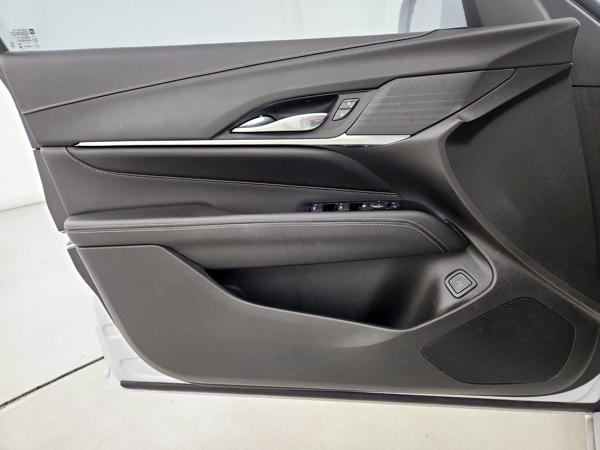 Thumbnail: 2025 Cadillac CT4 - 12