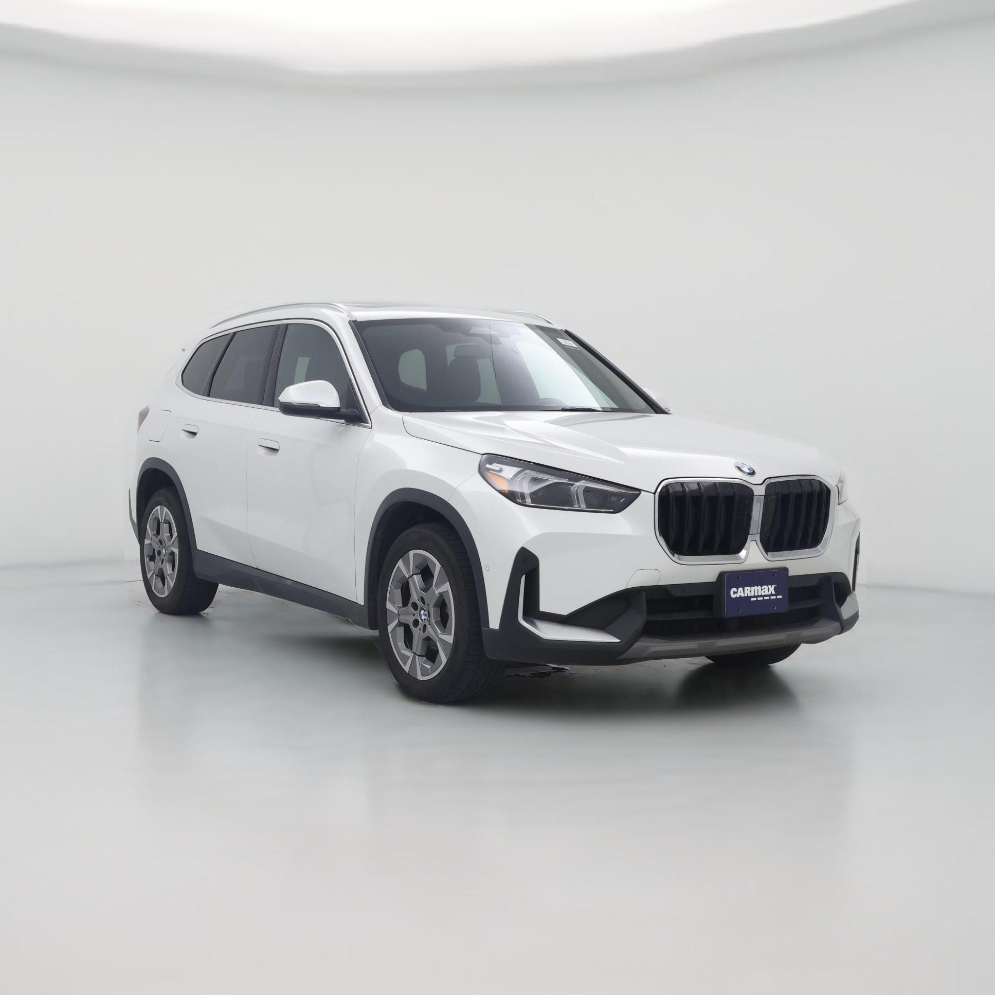Thumbnail: 2023 BMW X1 - 1