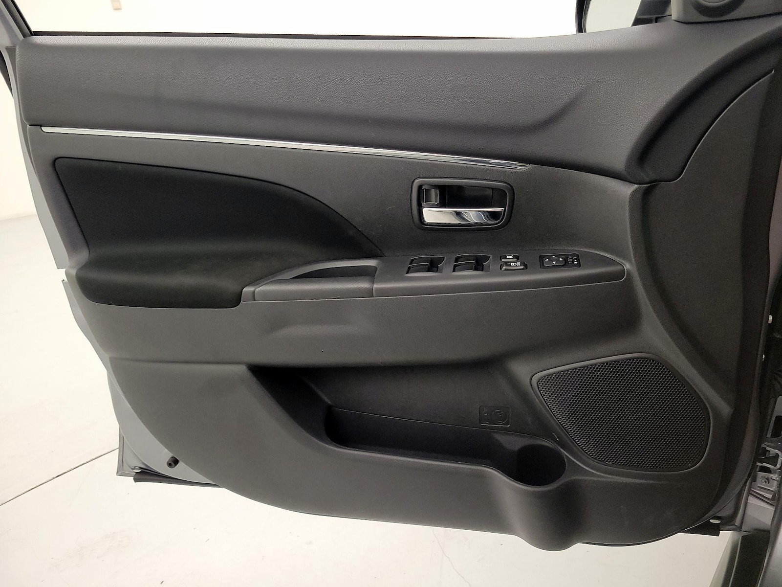 2024 Mitsubishi Outlander Sport ES - Photo 13