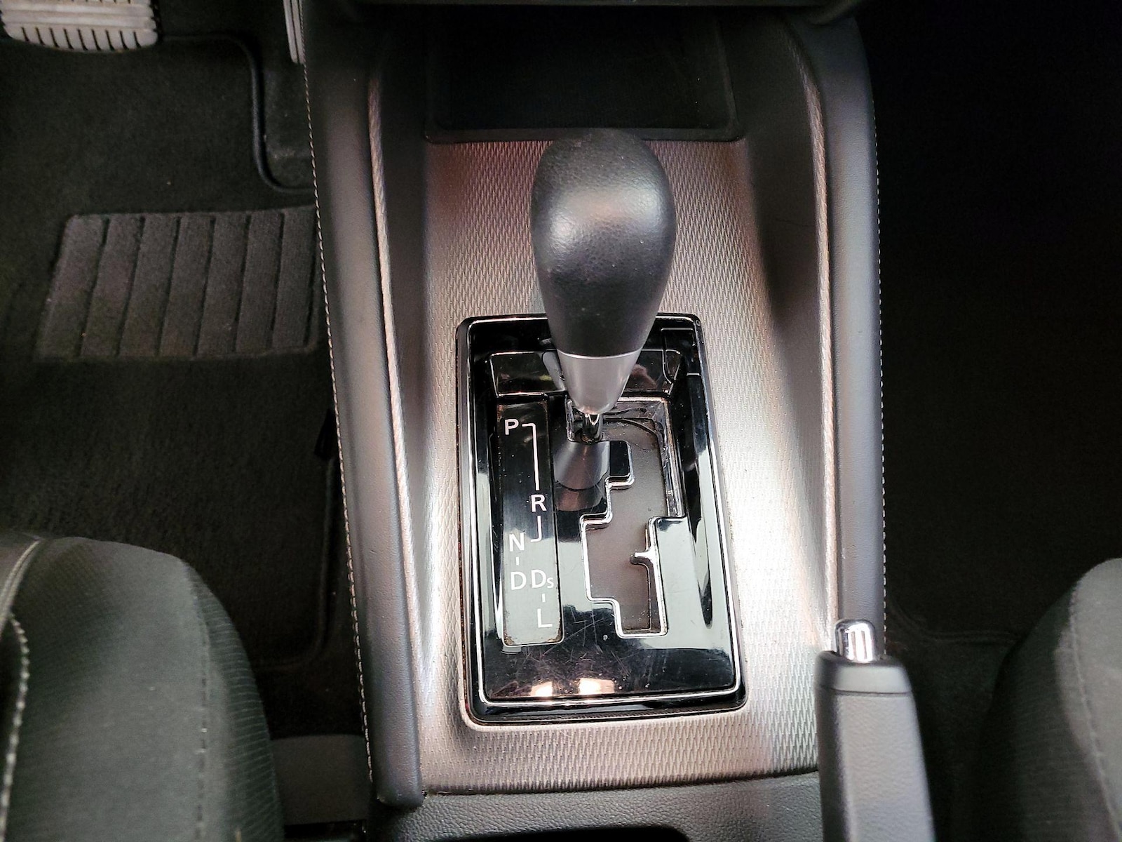 2024 Mitsubishi Outlander Sport ES - Photo 18