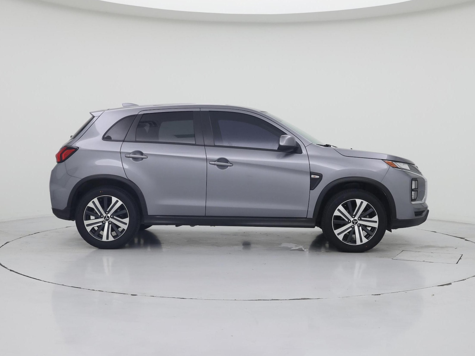 2024 Mitsubishi Outlander Sport ES - Photo 8