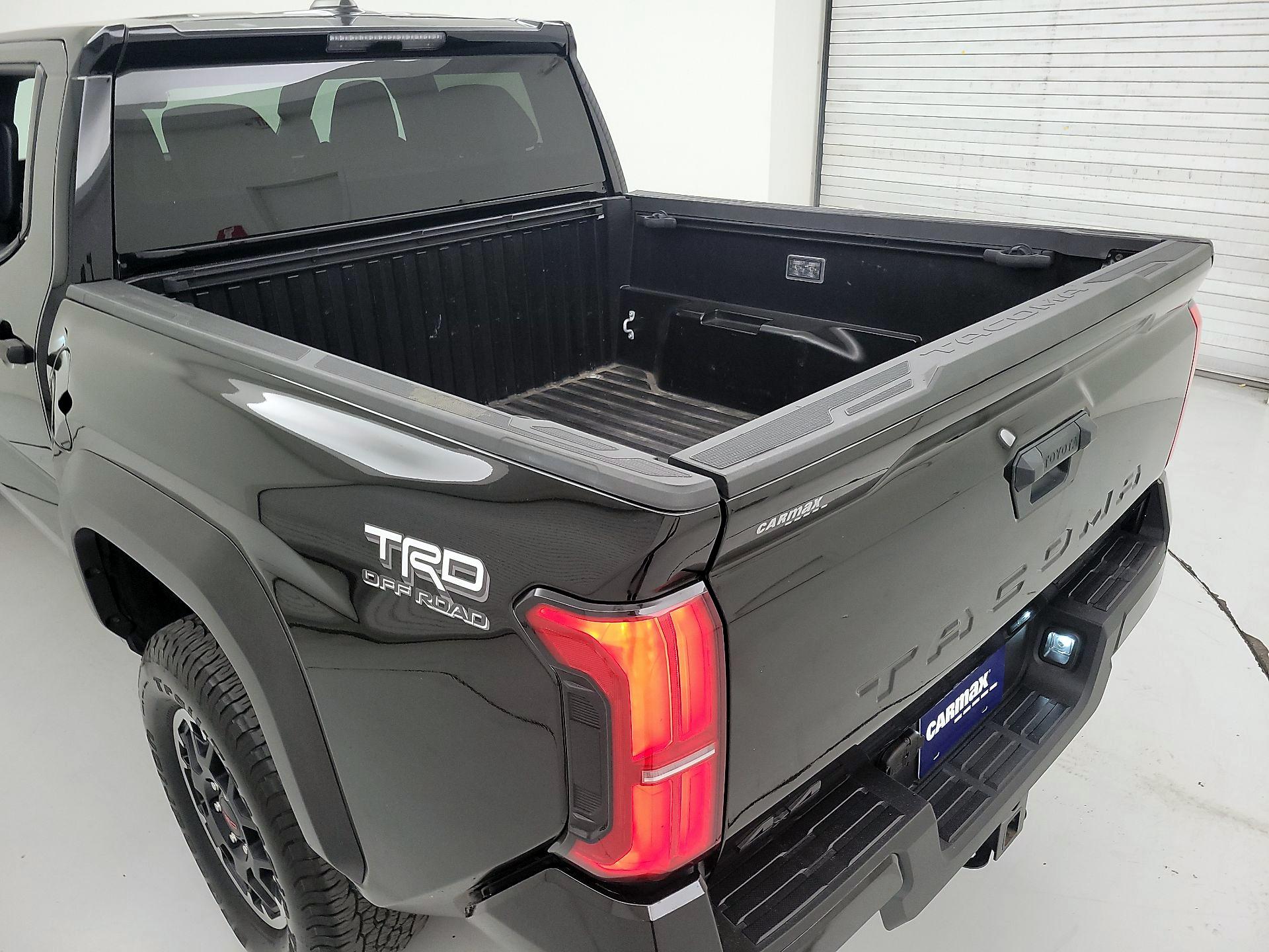 Thumbnail: 2024 Toyota Tacoma - 20