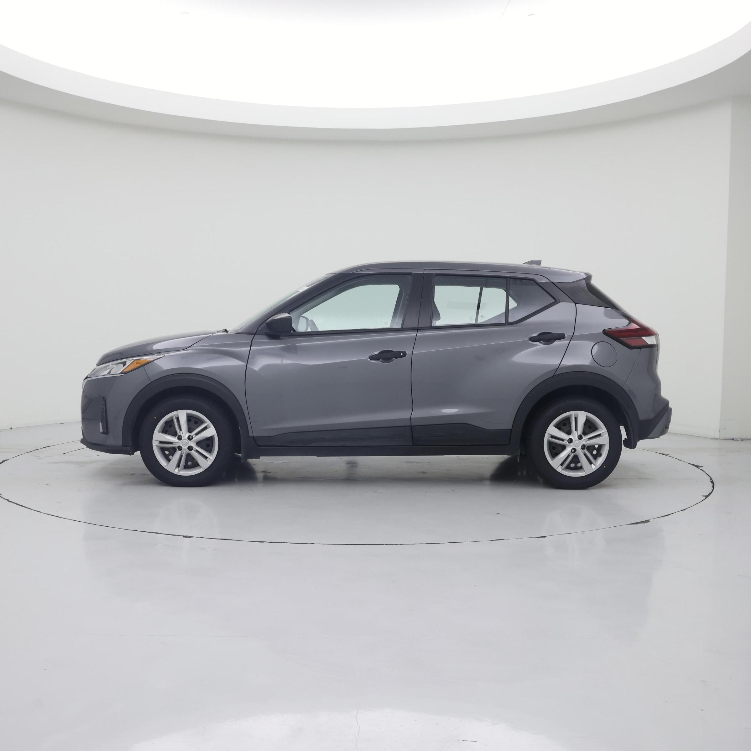 Thumbnail: 2025 Nissan Kicks - 3