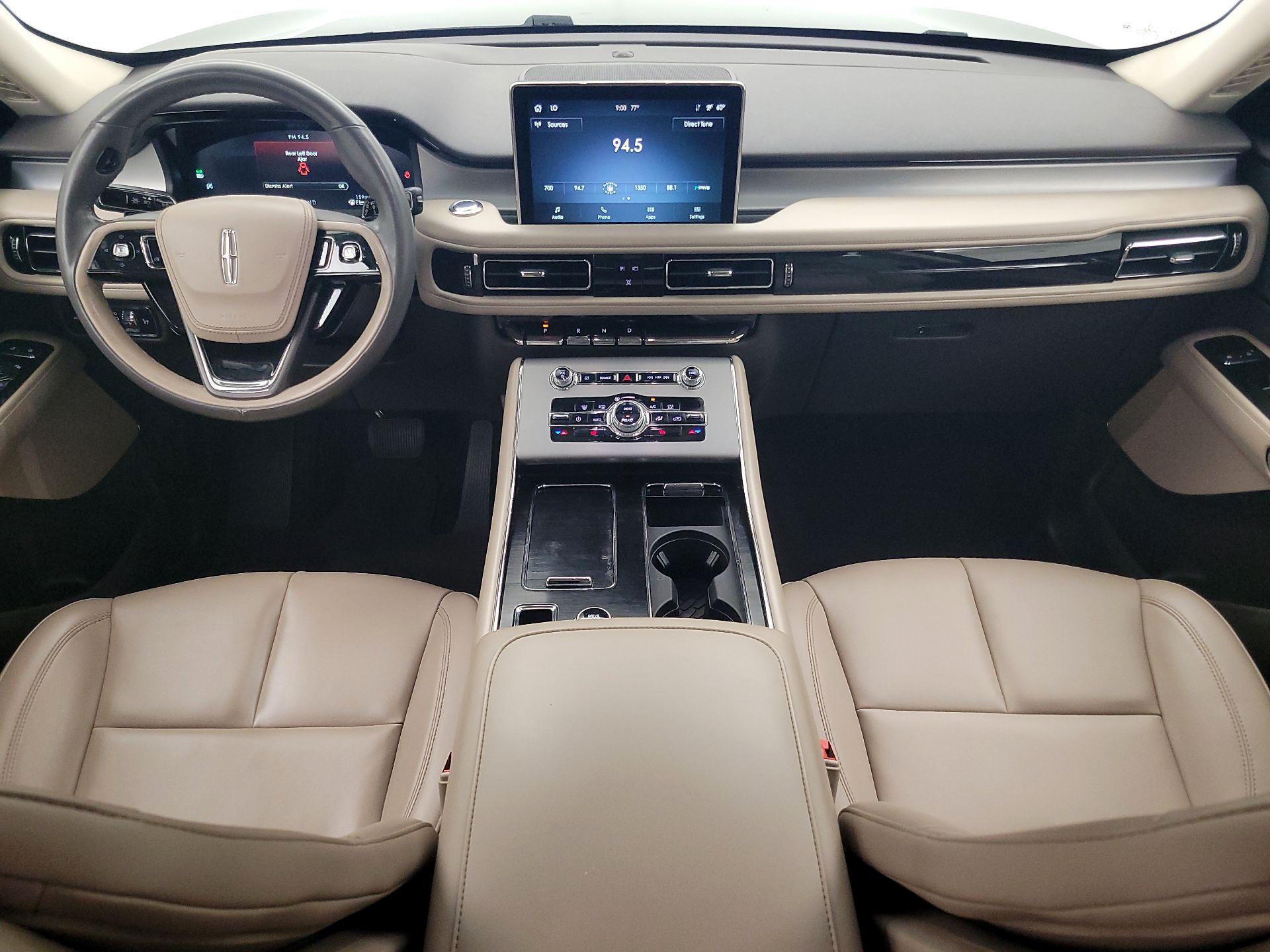 Thumbnail: 2022 Lincoln Aviator - 9
