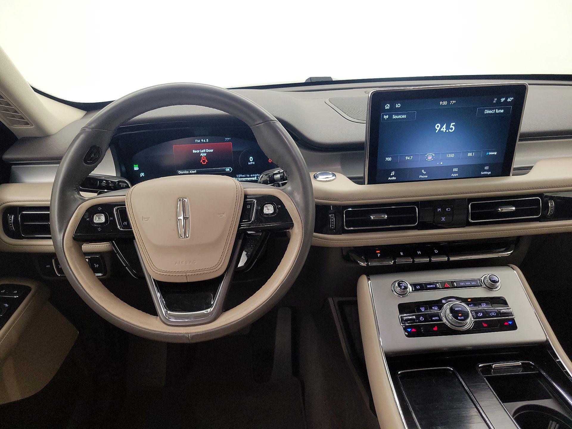 Thumbnail: 2022 Lincoln Aviator - 10