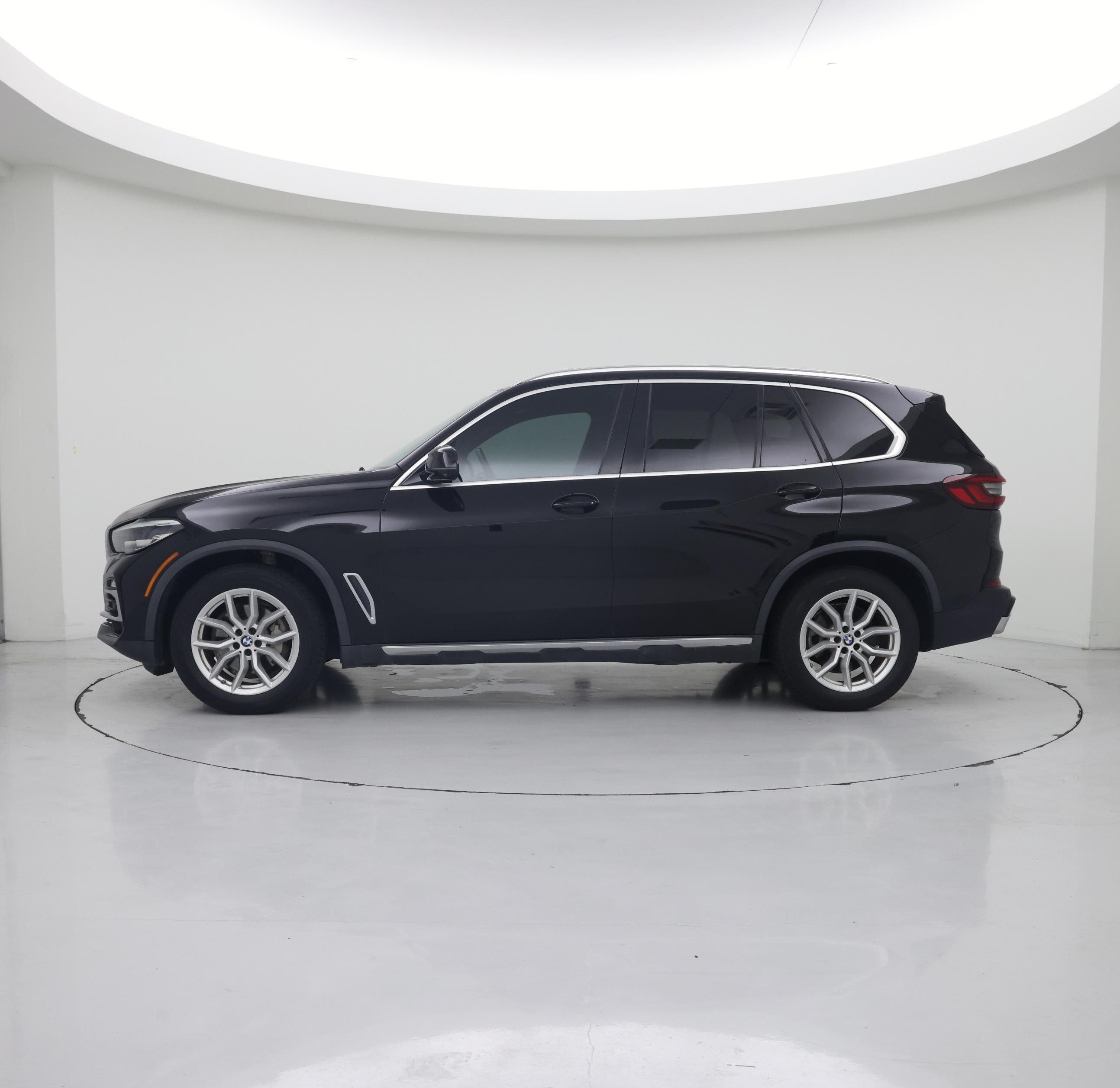 Thumbnail: 2020 BMW X5 - 3