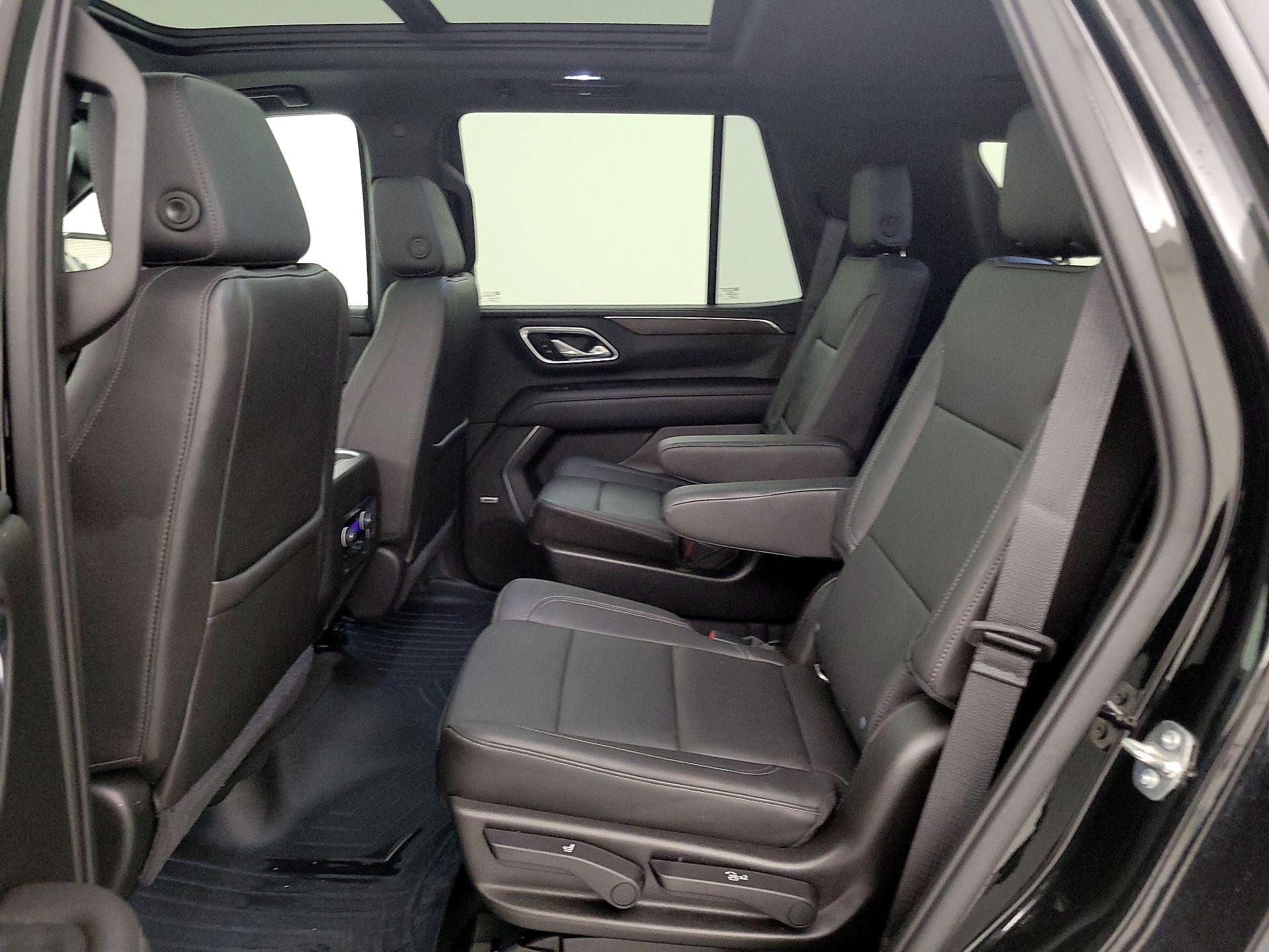 Thumbnail: 2021 Chevrolet Tahoe - 20