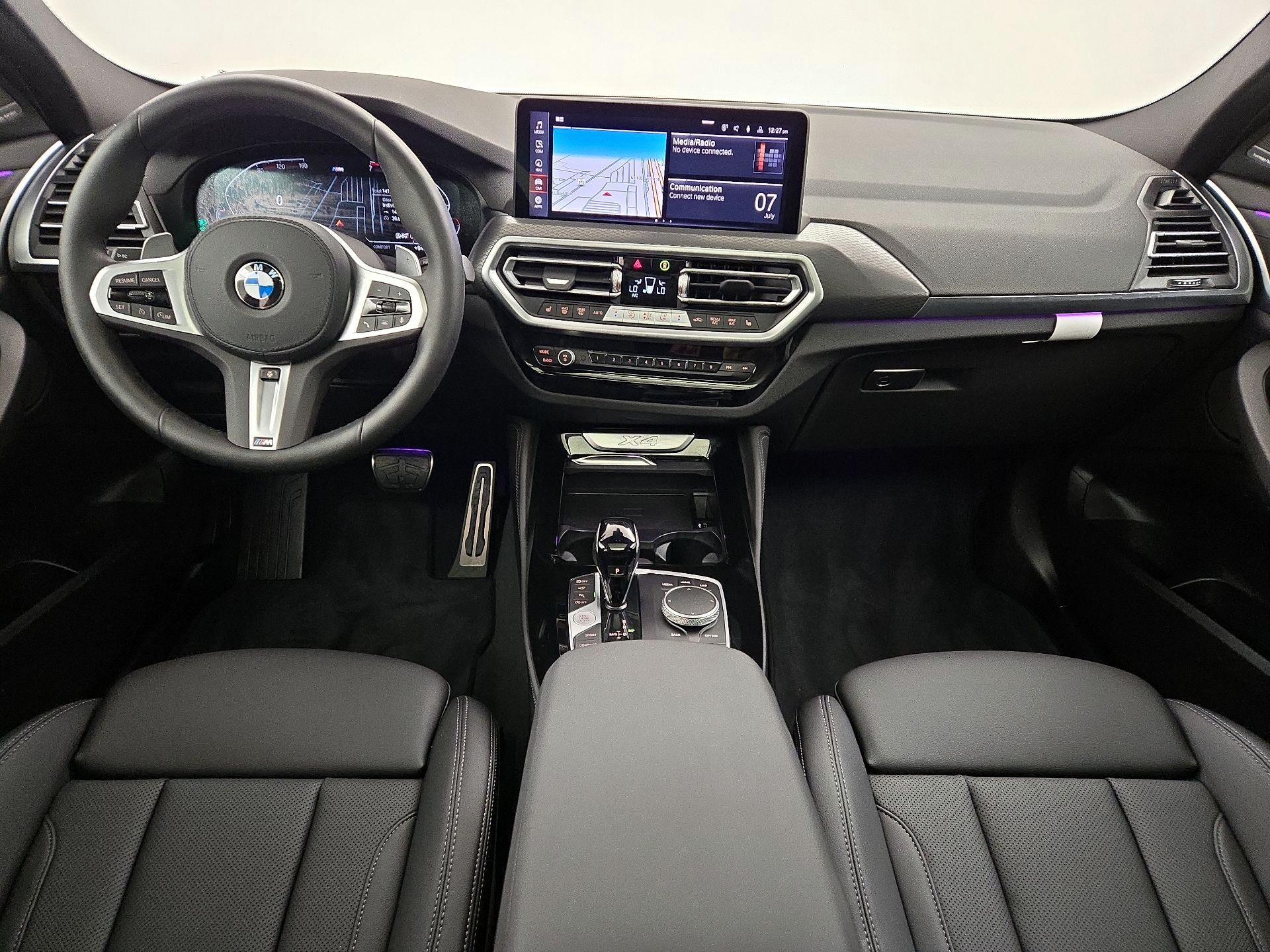 Thumbnail: 2025 BMW X4 - 9