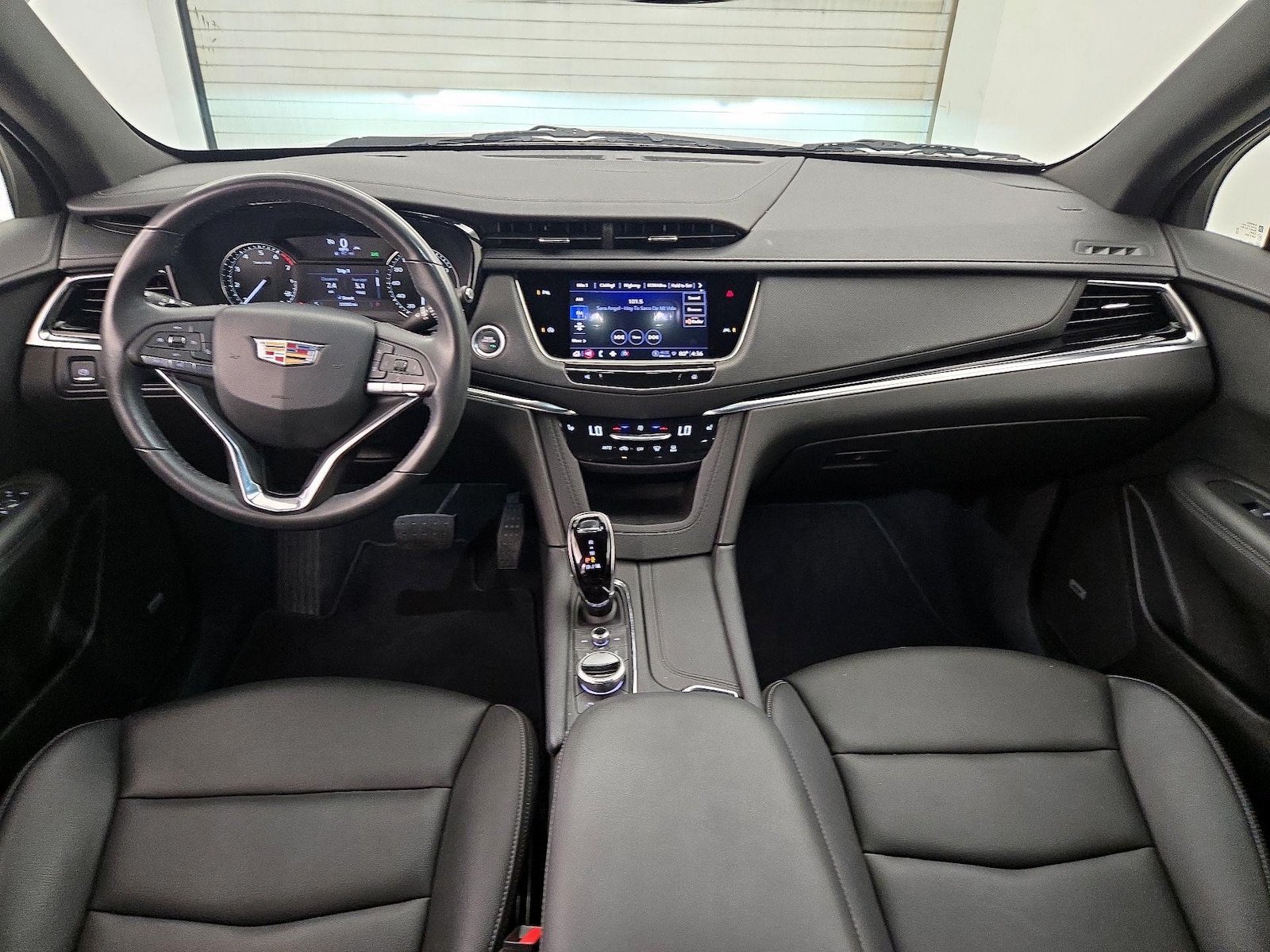 2024 Cadillac XT6 Luxury - Photo 10