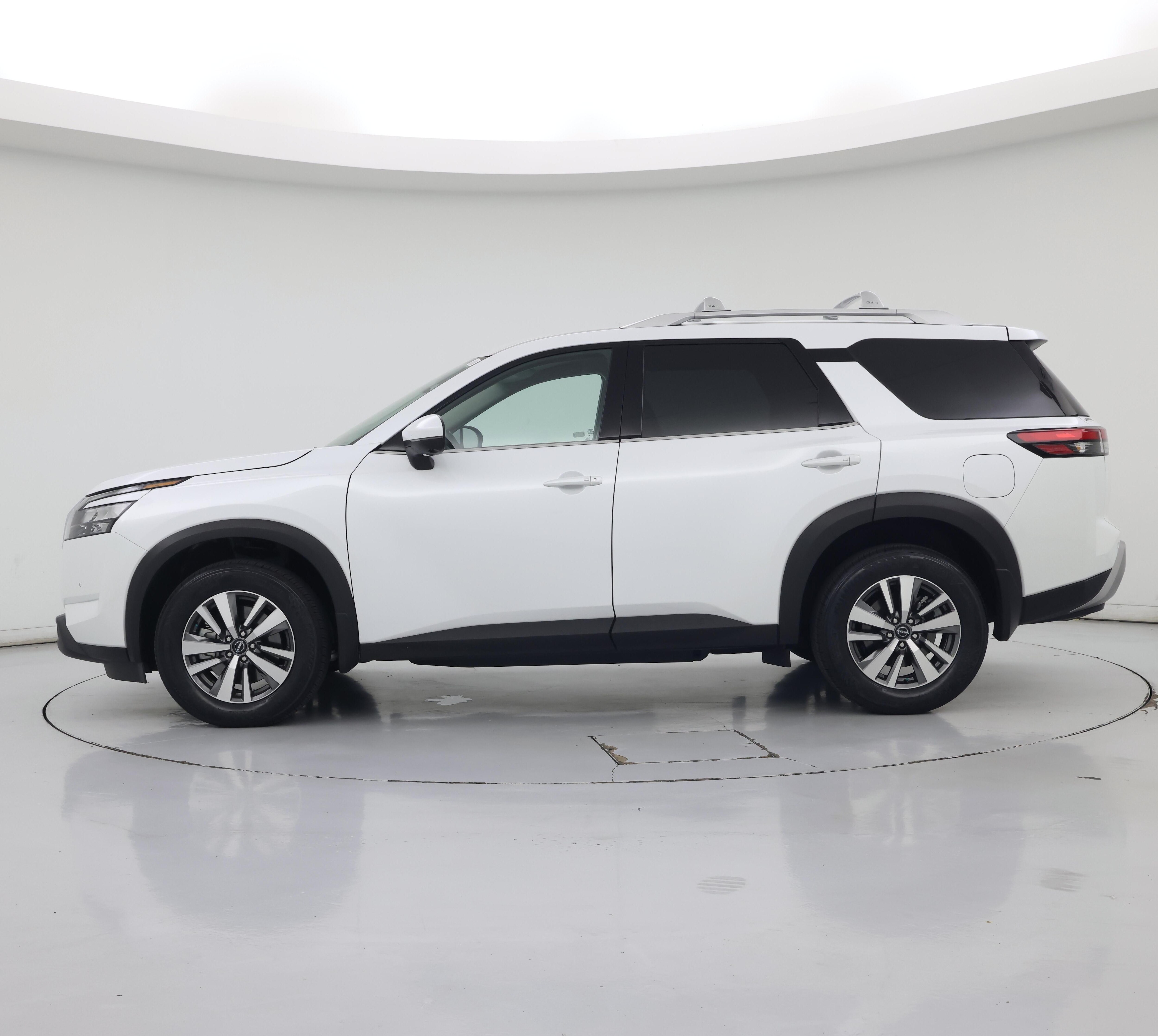 Thumbnail: 2025 Nissan Pathfinder - 3
