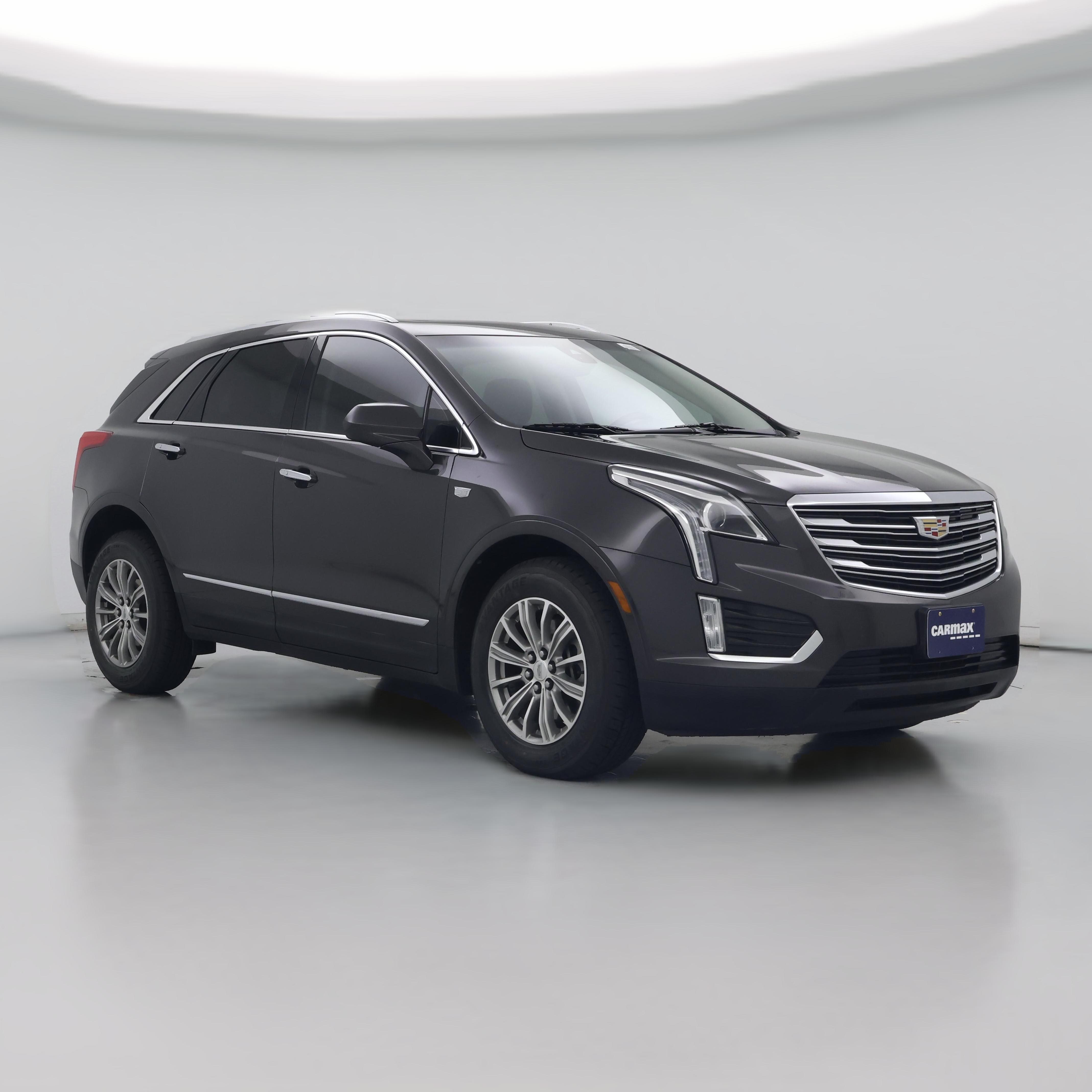 Thumbnail: 2017 Cadillac XT5 - 1