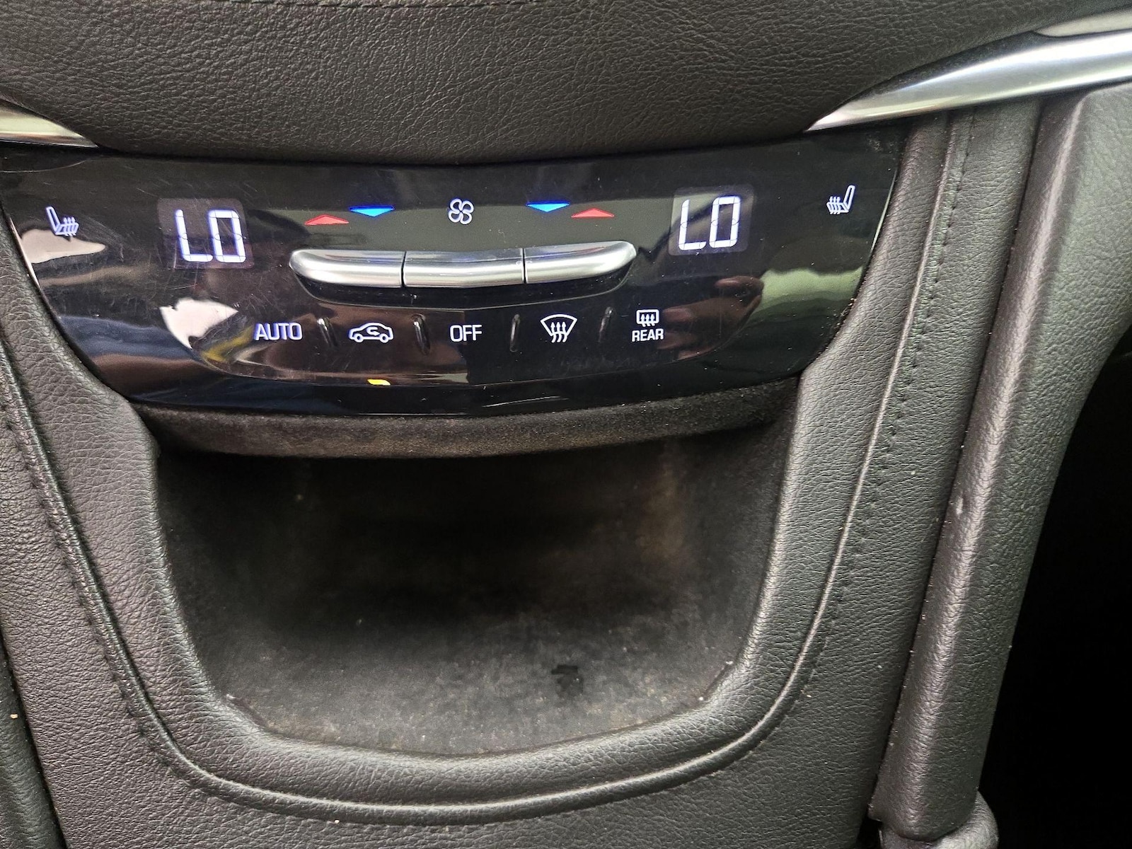 2017 Cadillac XT5 Luxury - Photo 17