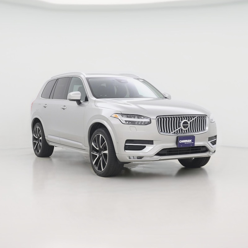 2023 Volvo XC90 B6 Plus
