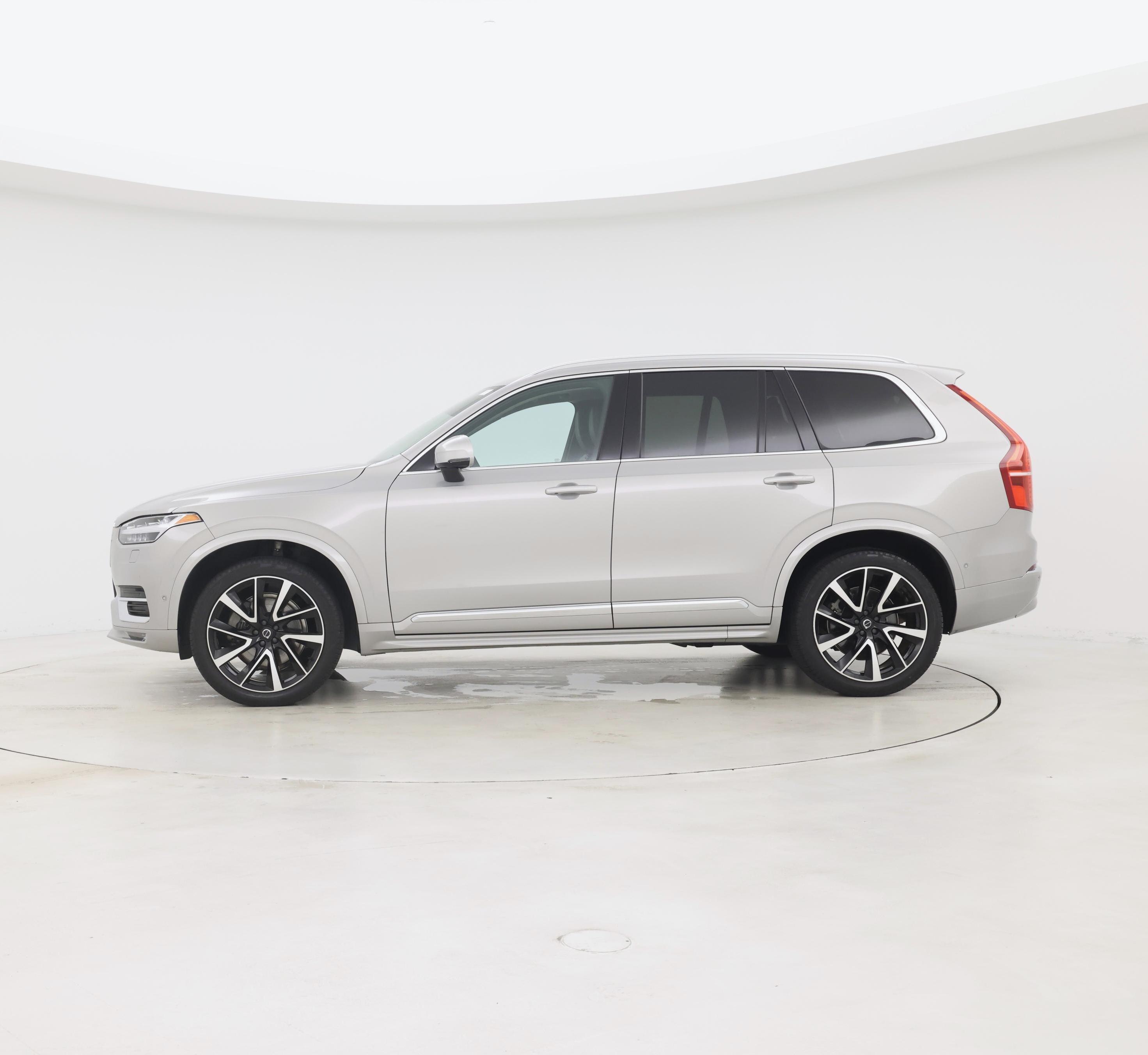 Thumbnail: 2023 Volvo XC90 - 3