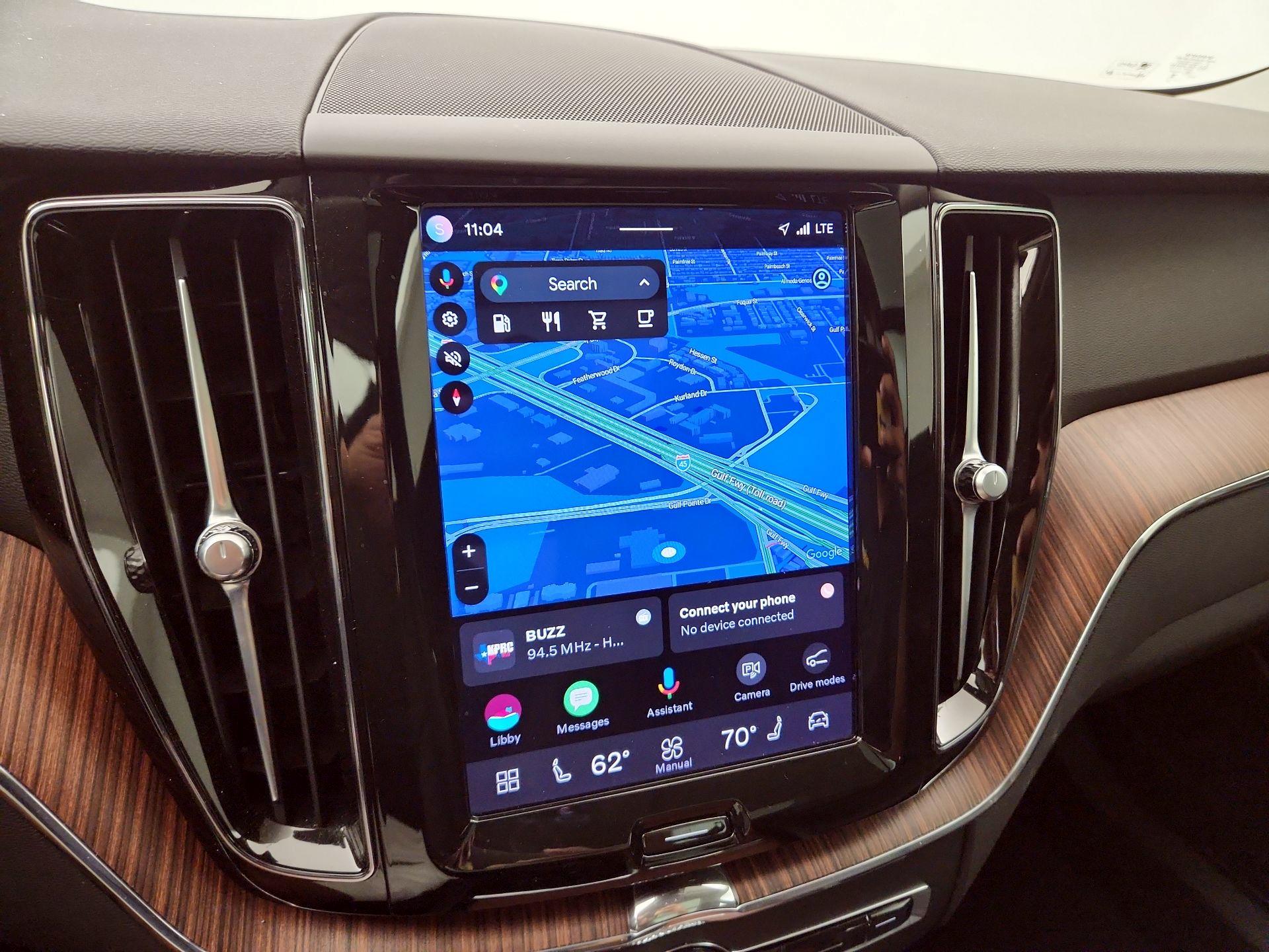 Thumbnail: 2023 Volvo XC60 - 14