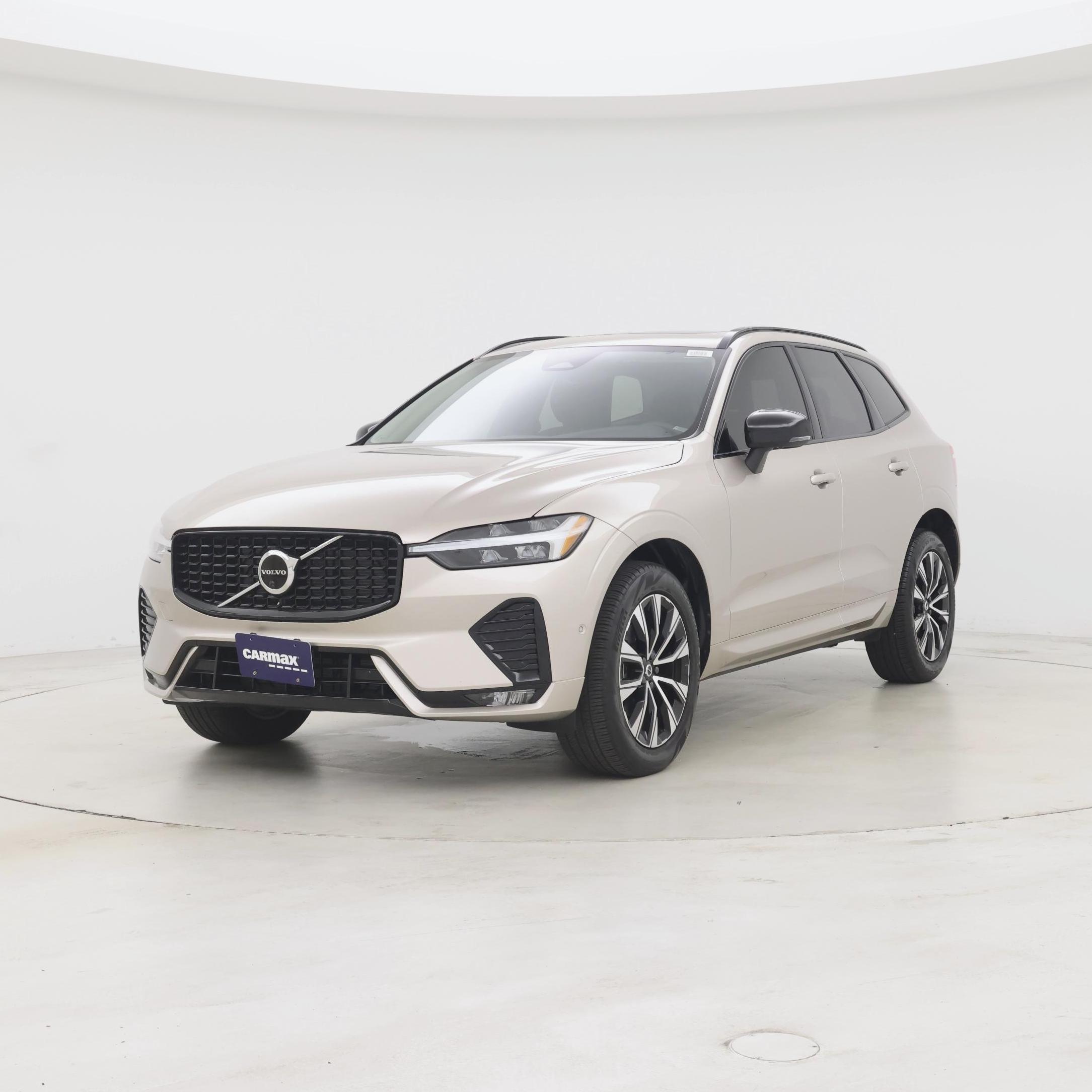 Thumbnail: 2023 Volvo XC60 - 4