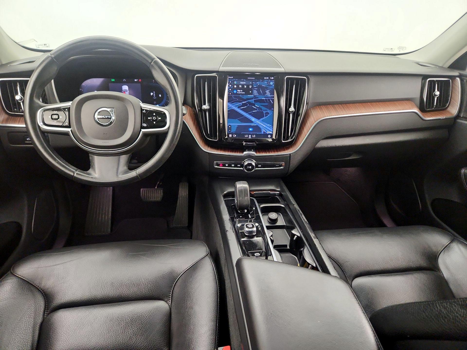 Thumbnail: 2023 Volvo XC60 - 9