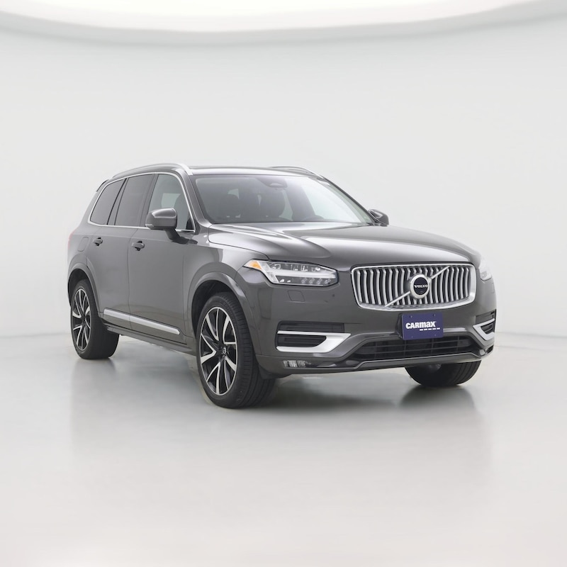 2023 Volvo XC90 B6 Plus