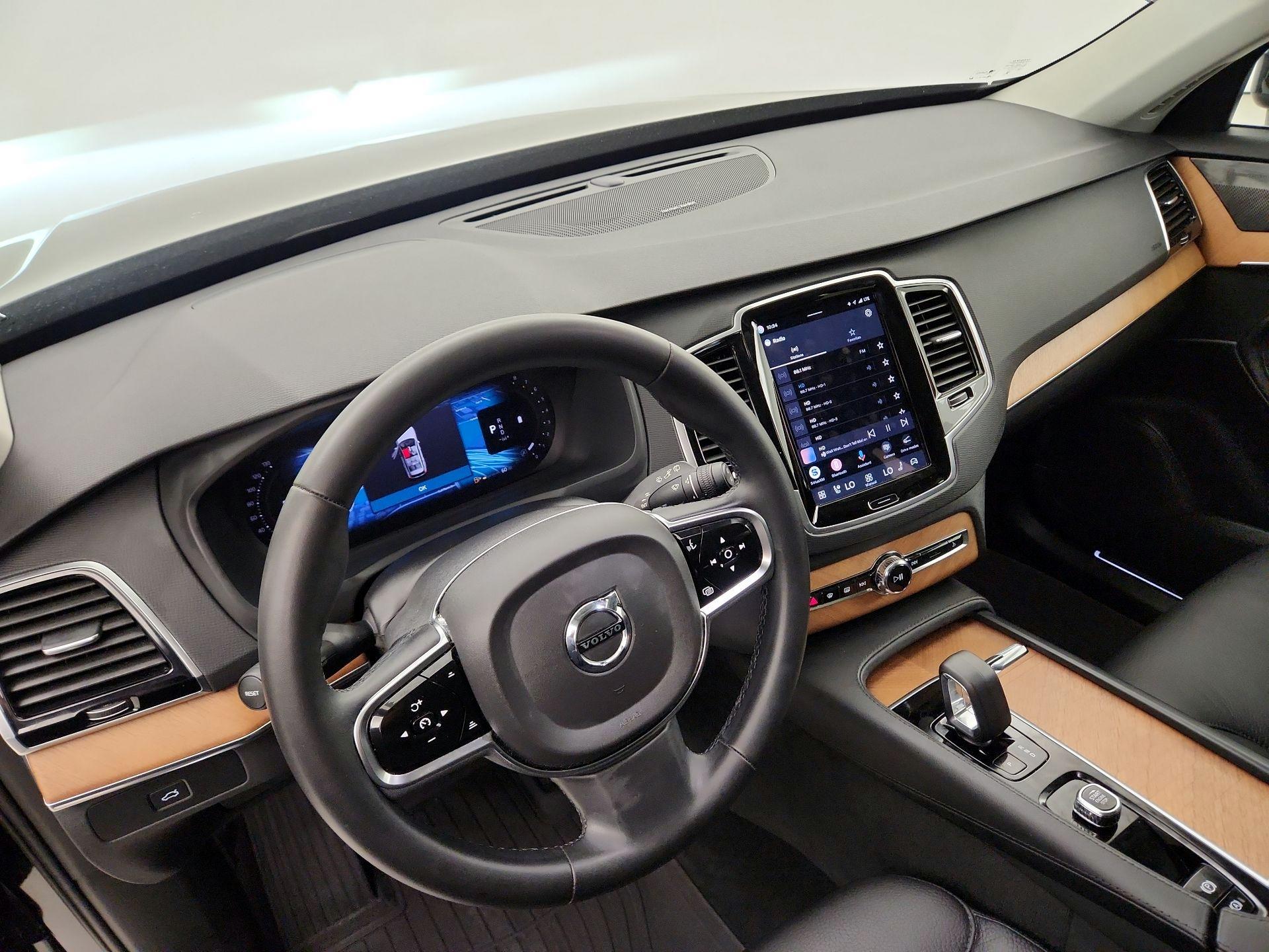 Thumbnail: 2023 Volvo XC90 - 9