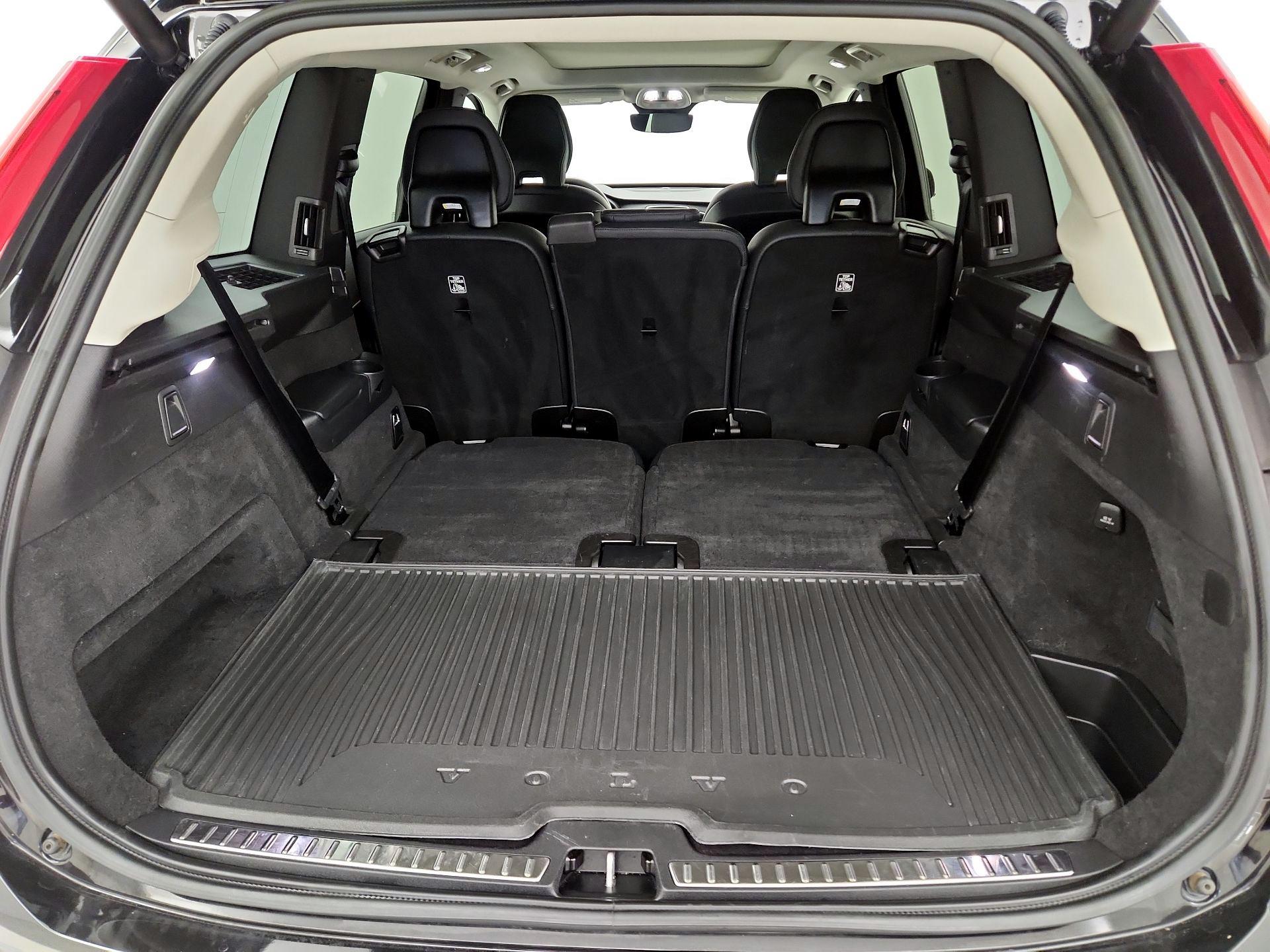 Thumbnail: 2023 Volvo XC90 - 16