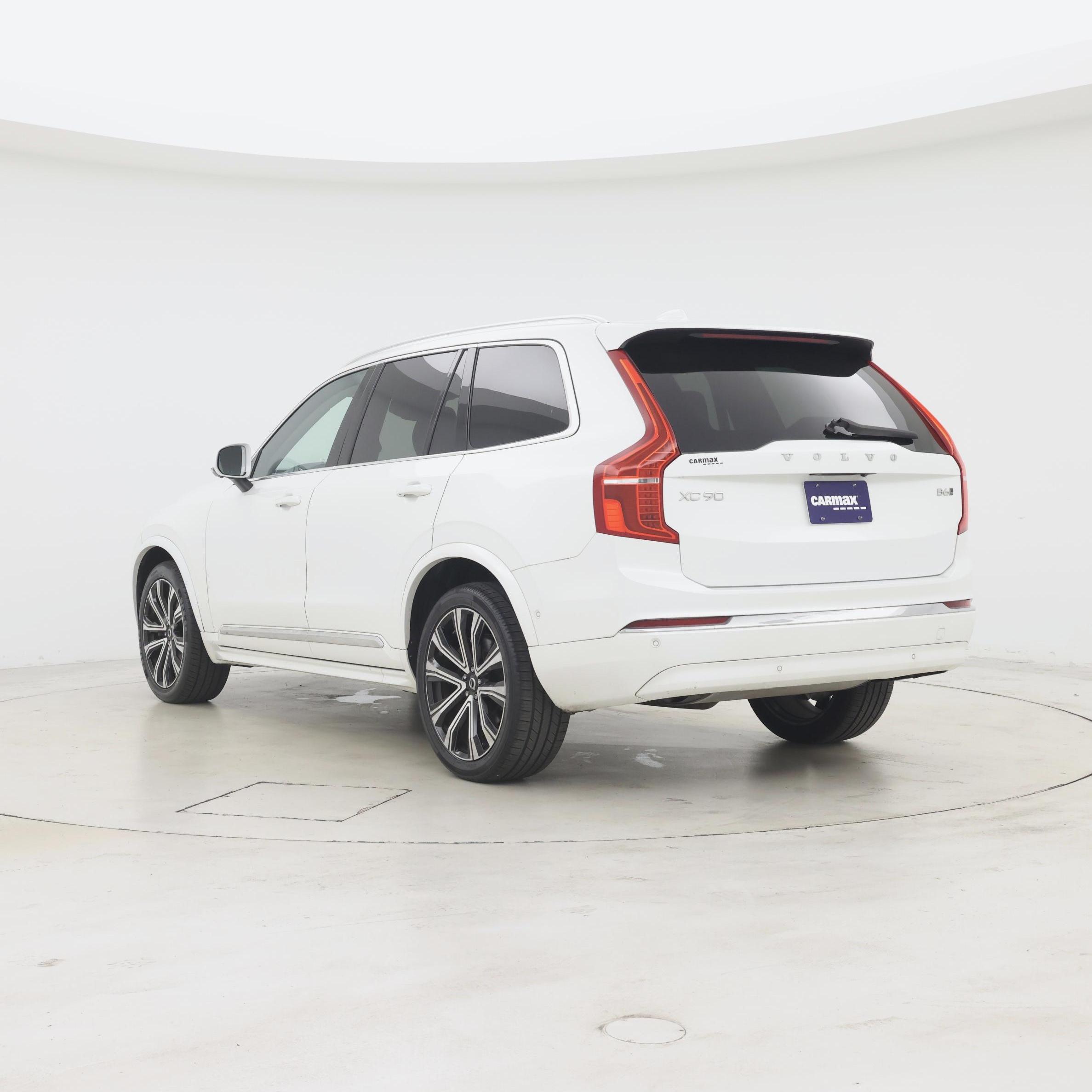 Thumbnail: 2023 Volvo XC90 - 2