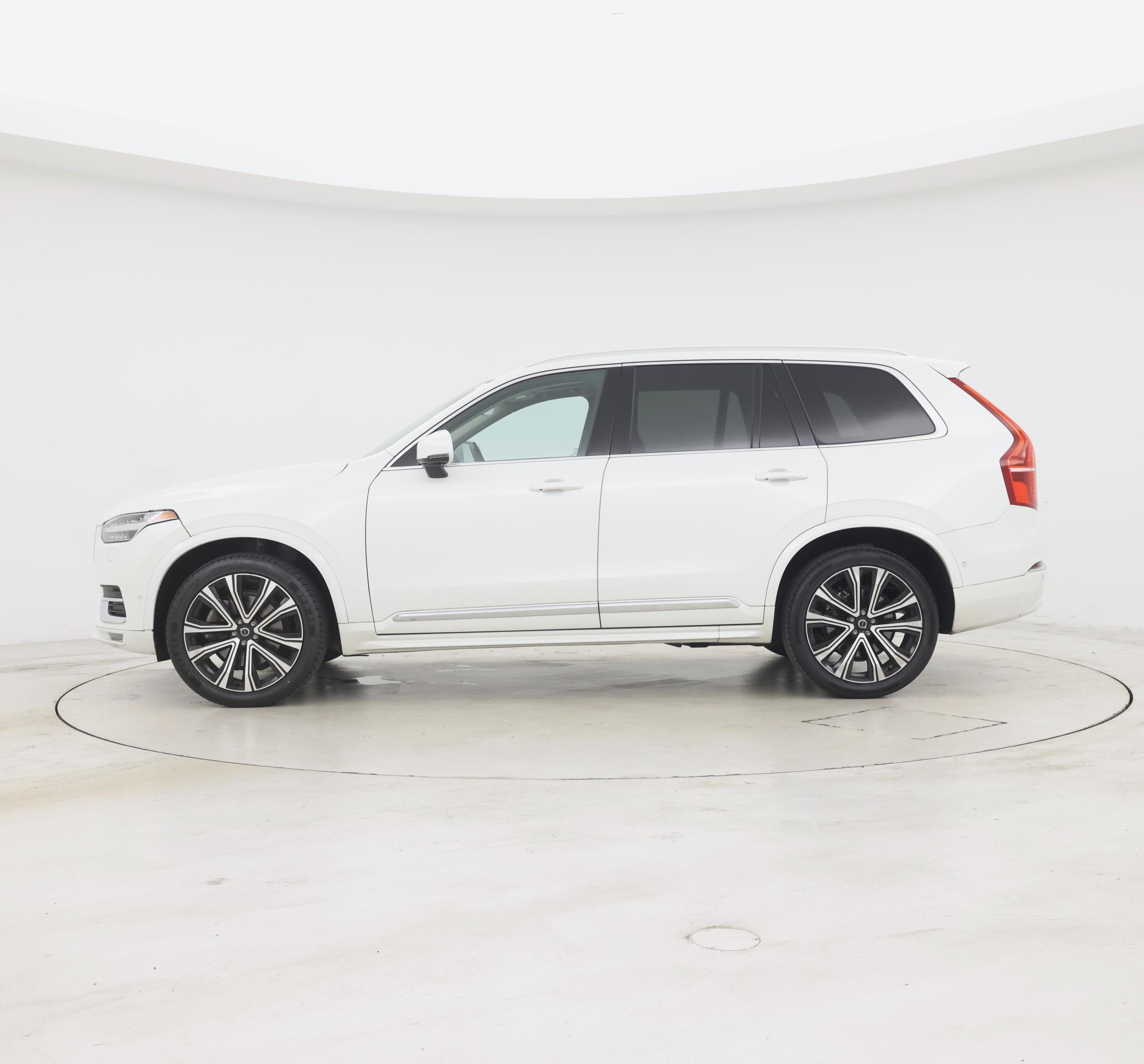 Thumbnail: 2023 Volvo XC90 - 3