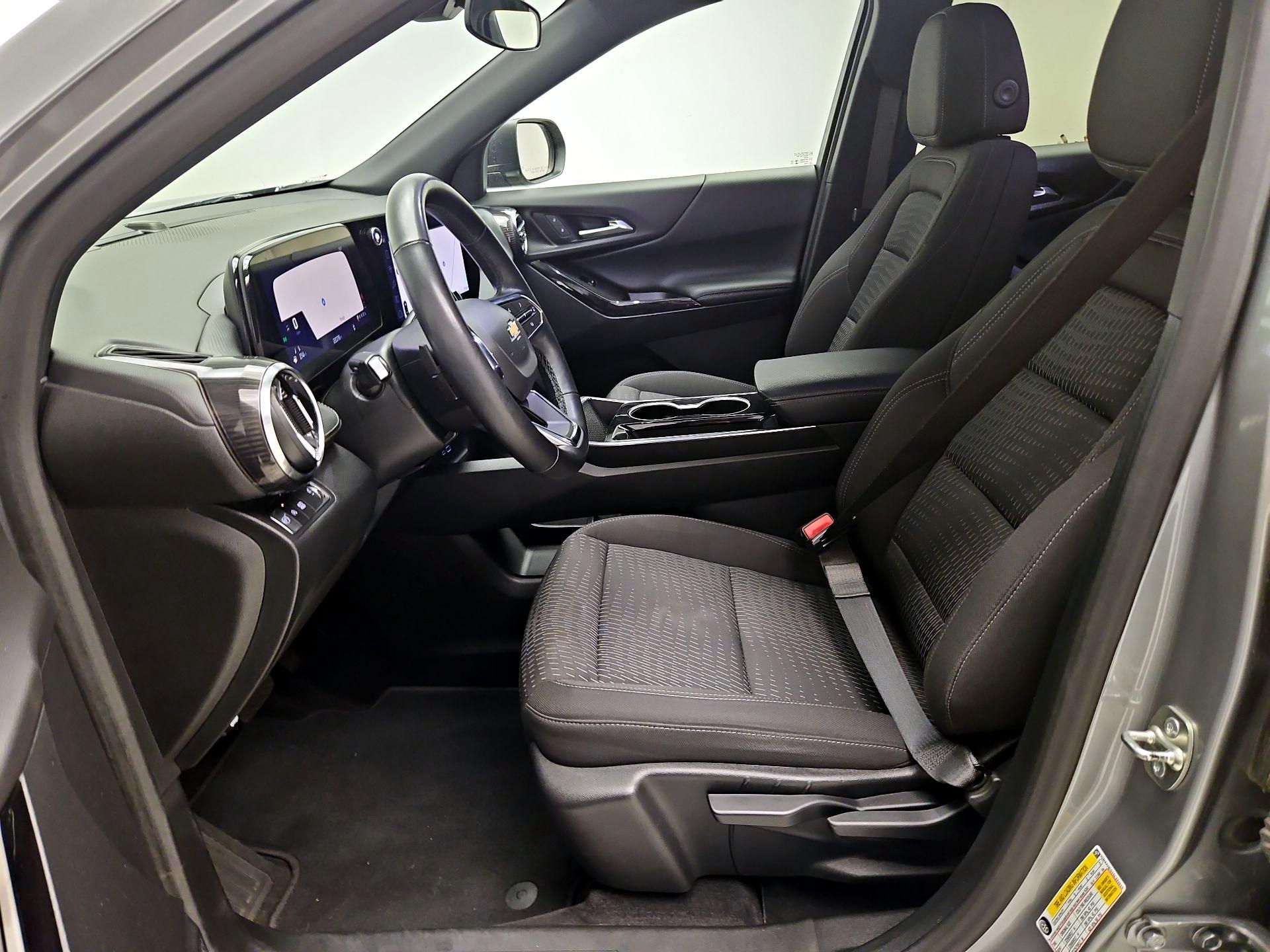 Thumbnail: 2025 Chevrolet Equinox - 11