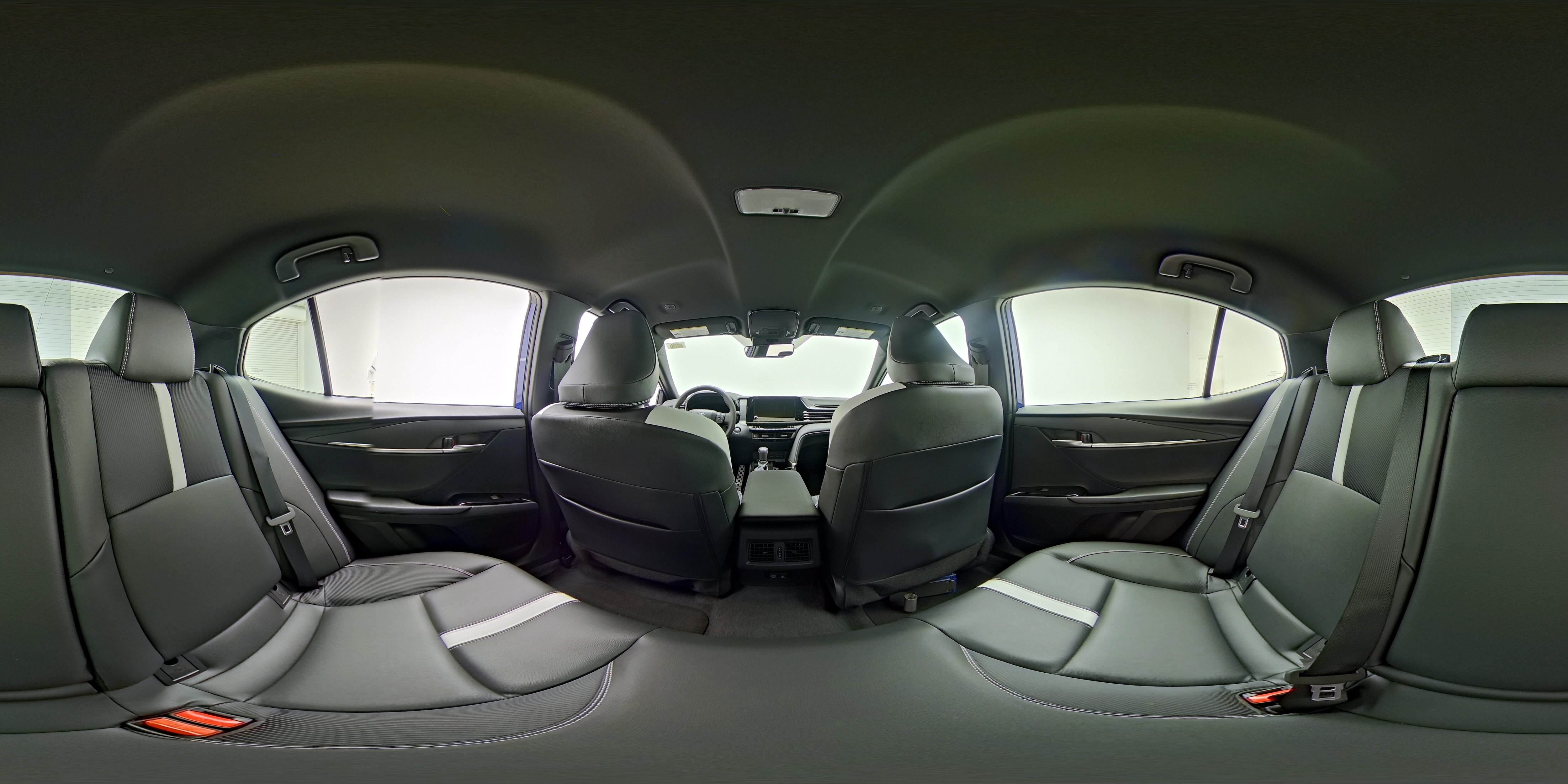 2026 Toyota Camry SE - Photo 25