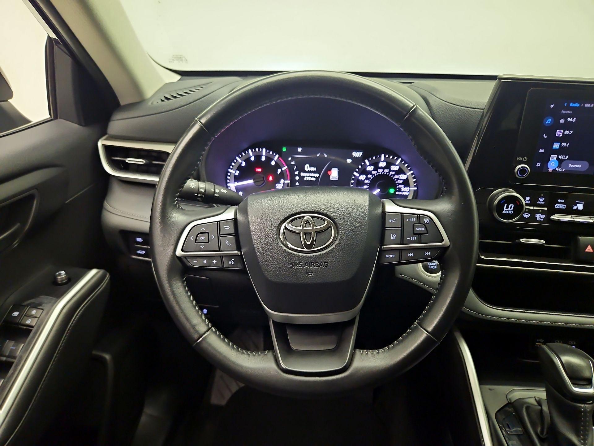 Thumbnail: 2025 Toyota Highlander - 10
