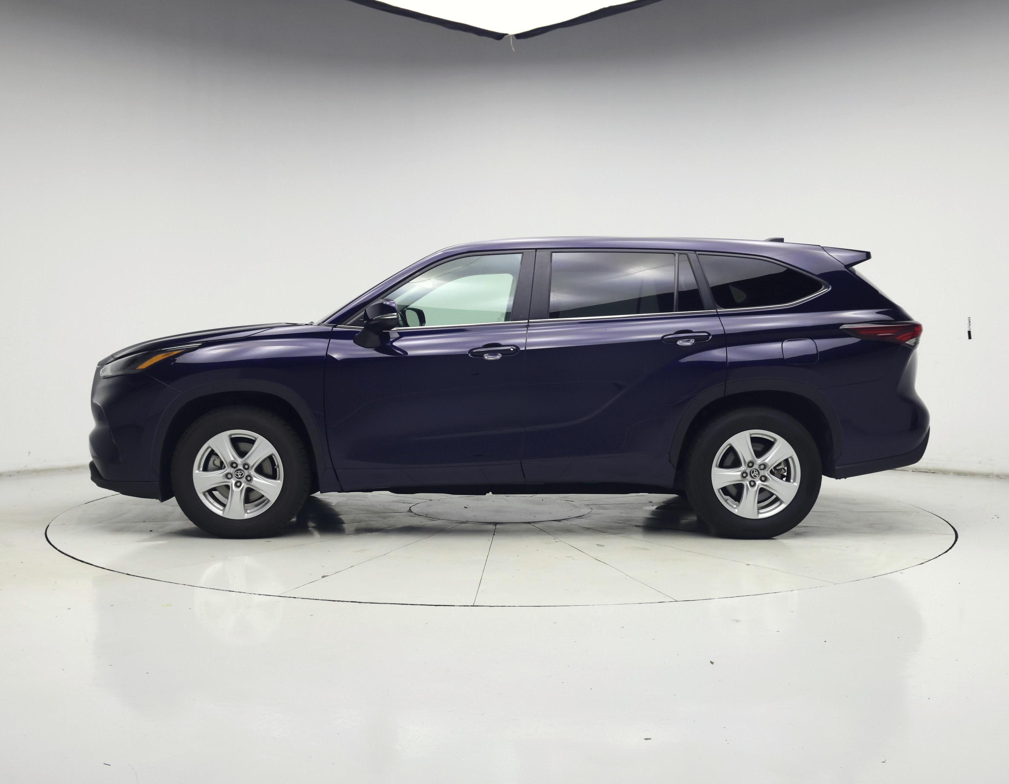 Thumbnail: 2025 Toyota Highlander - 3