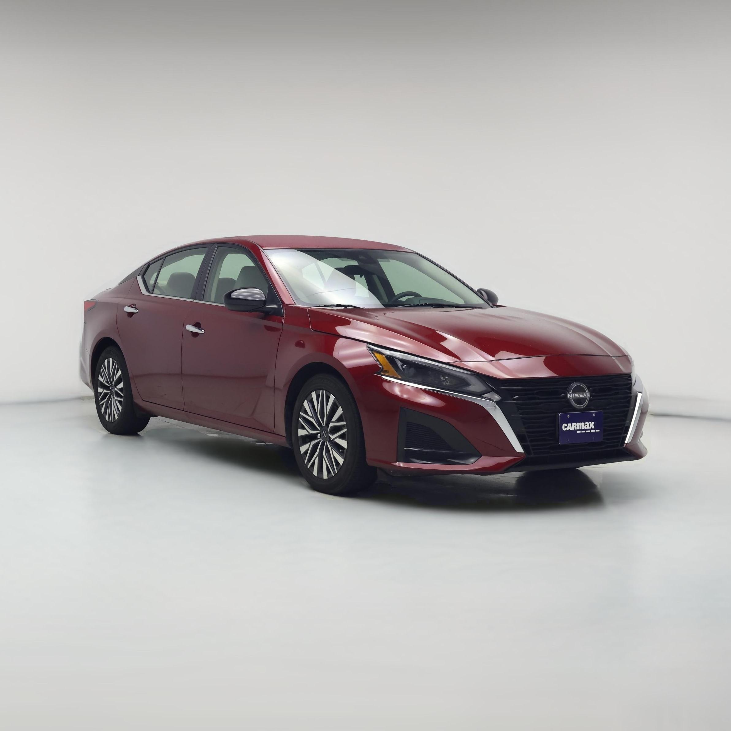 Thumbnail: 2025 Nissan Altima - 1
