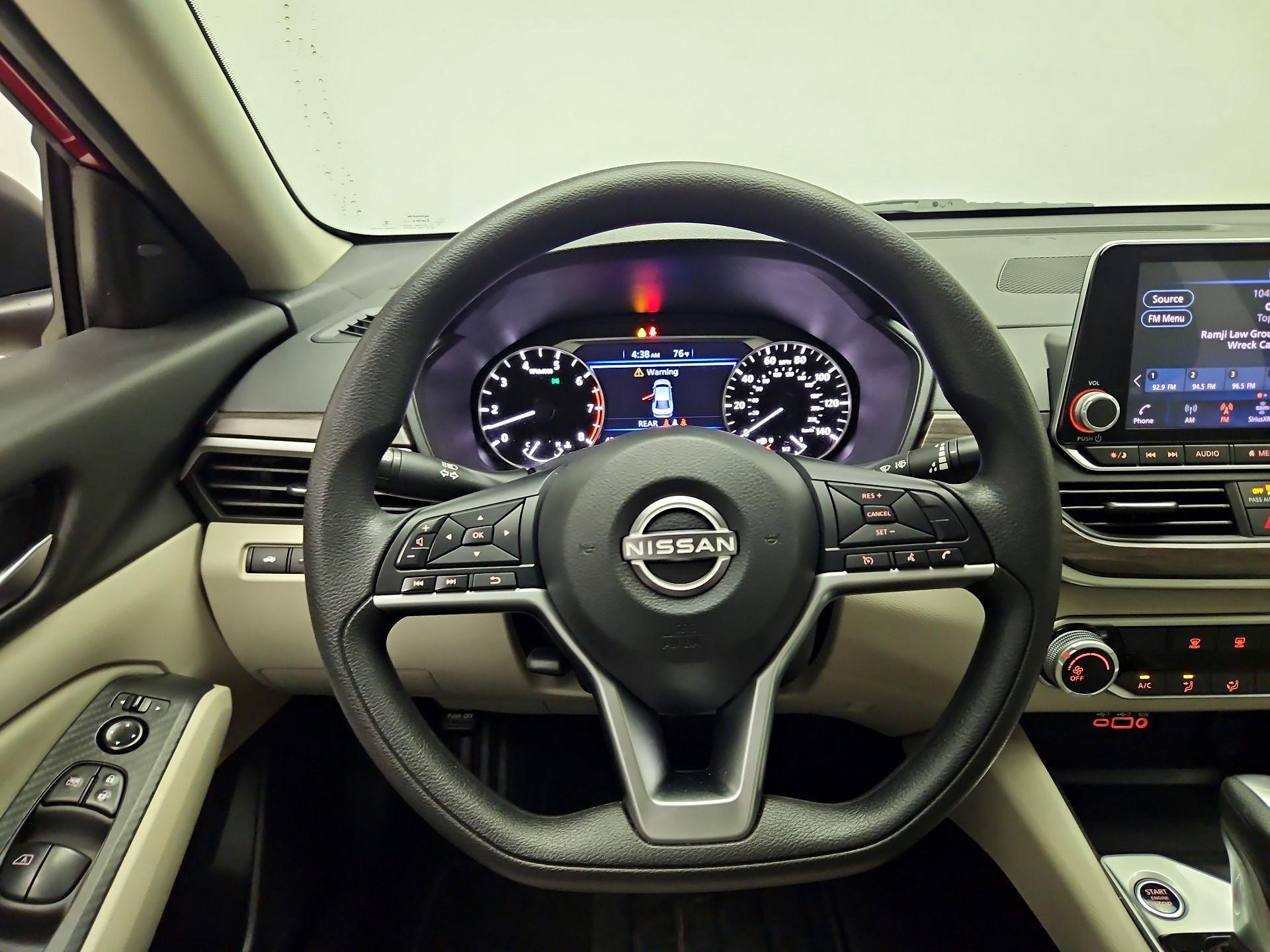 Thumbnail: 2025 Nissan Altima - 10