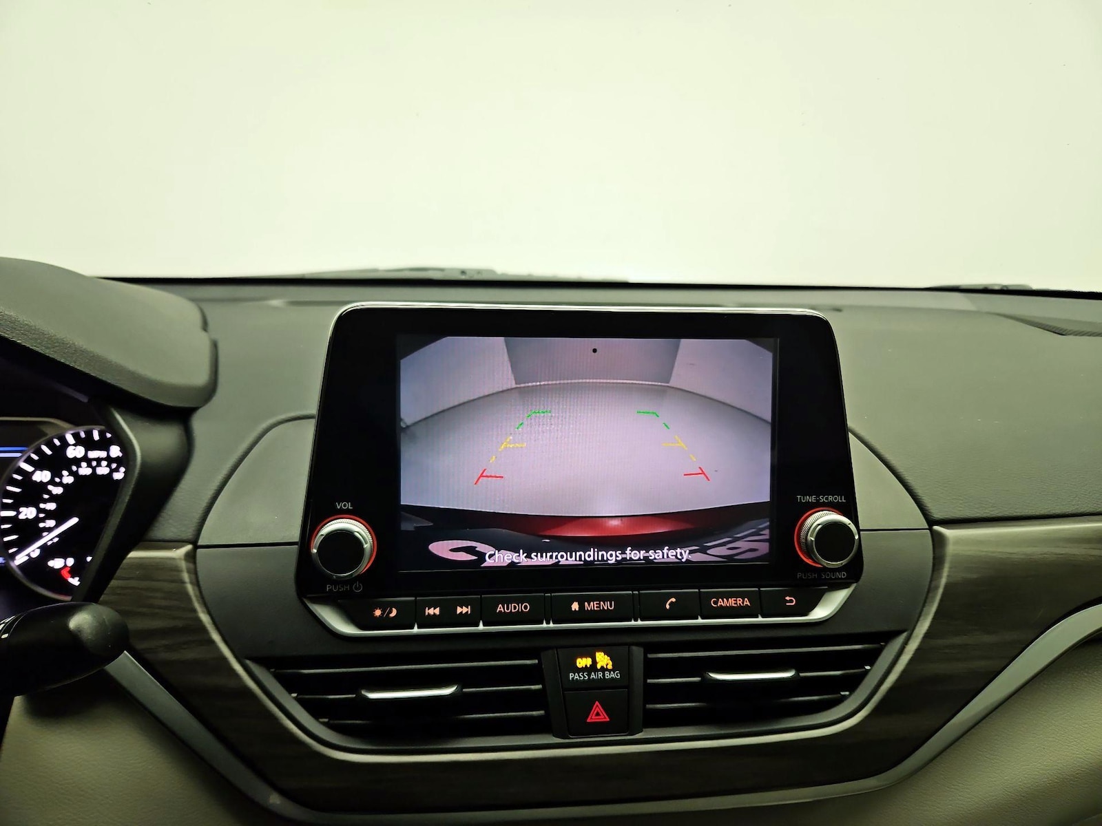 2025 Nissan Altima SV - Photo 14