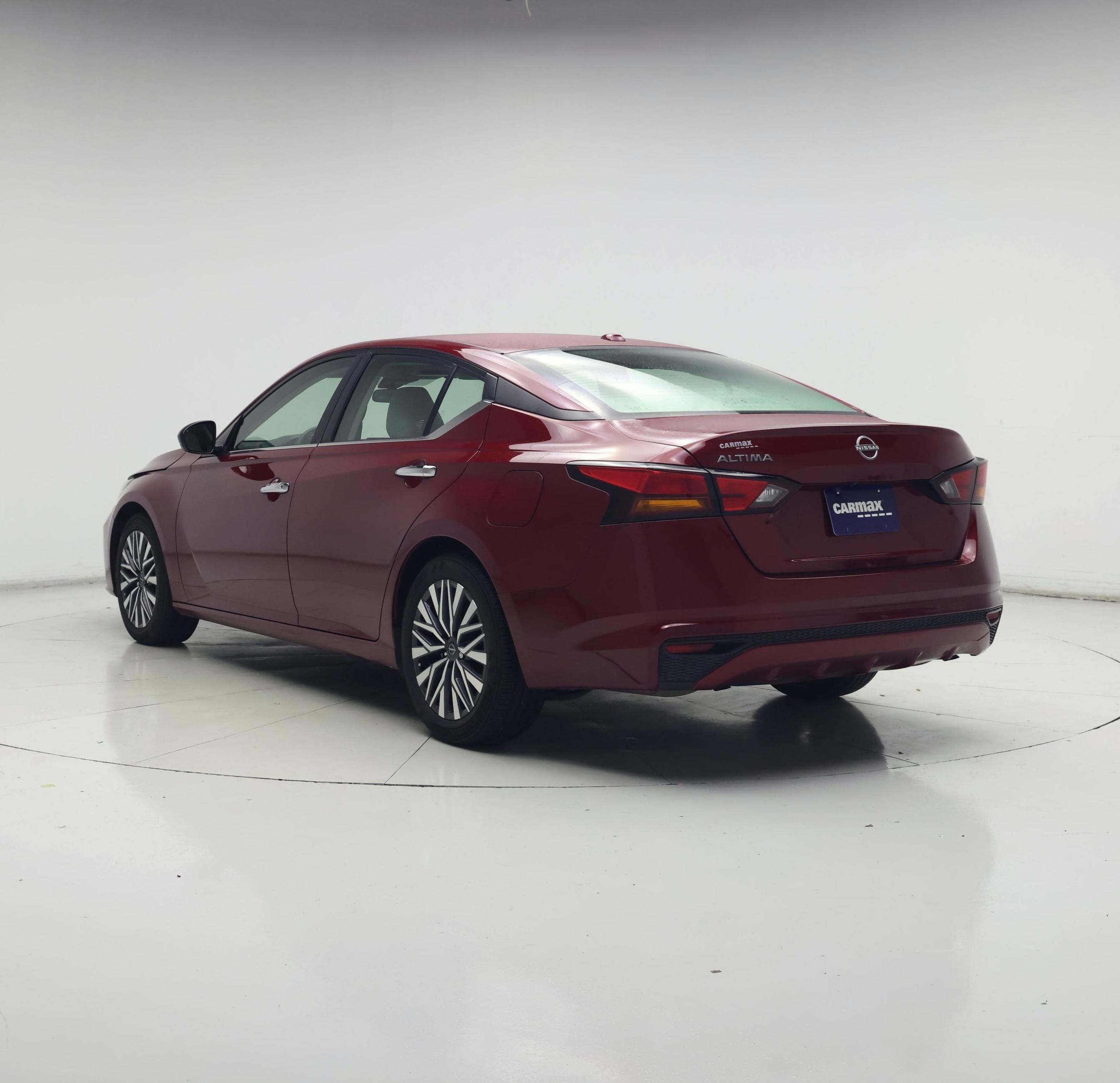 Thumbnail: 2025 Nissan Altima - 2