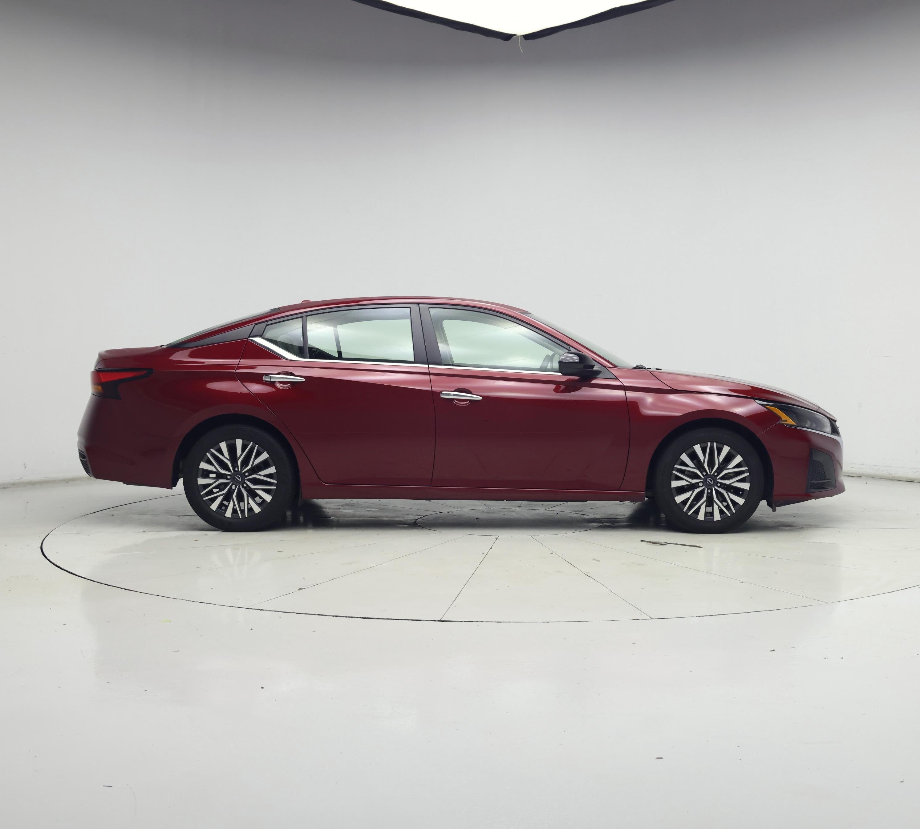 Thumbnail: 2025 Nissan Altima - 7