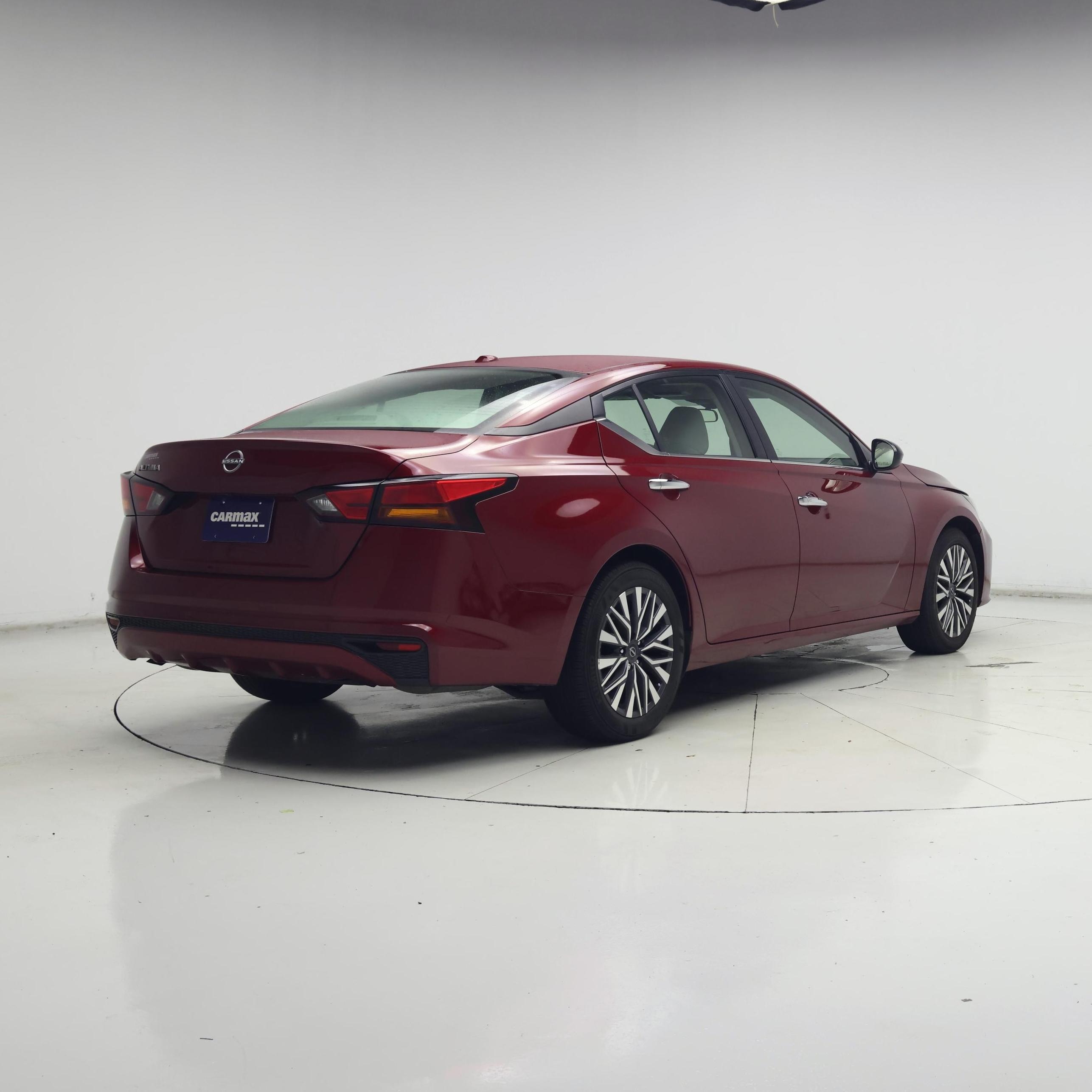 Thumbnail: 2025 Nissan Altima - 8