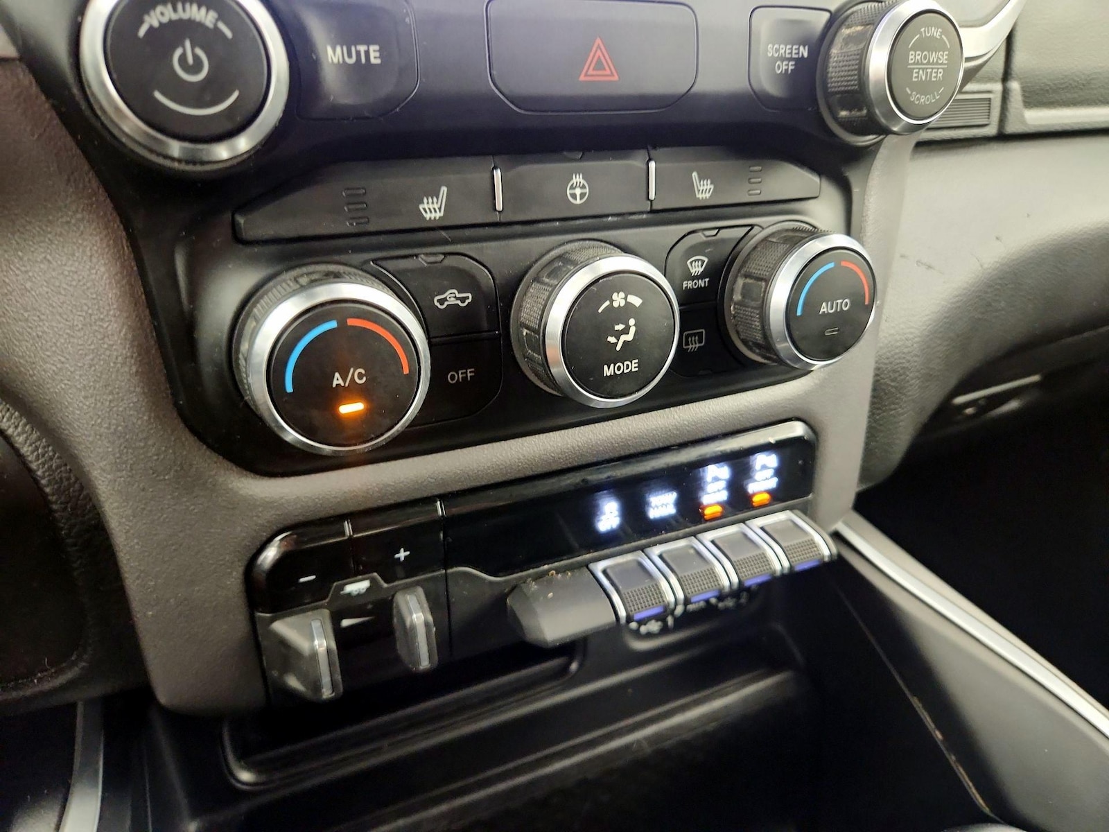 2022 RAM Ram 1500 Pickup Big Horn/Lone Star - Photo 17