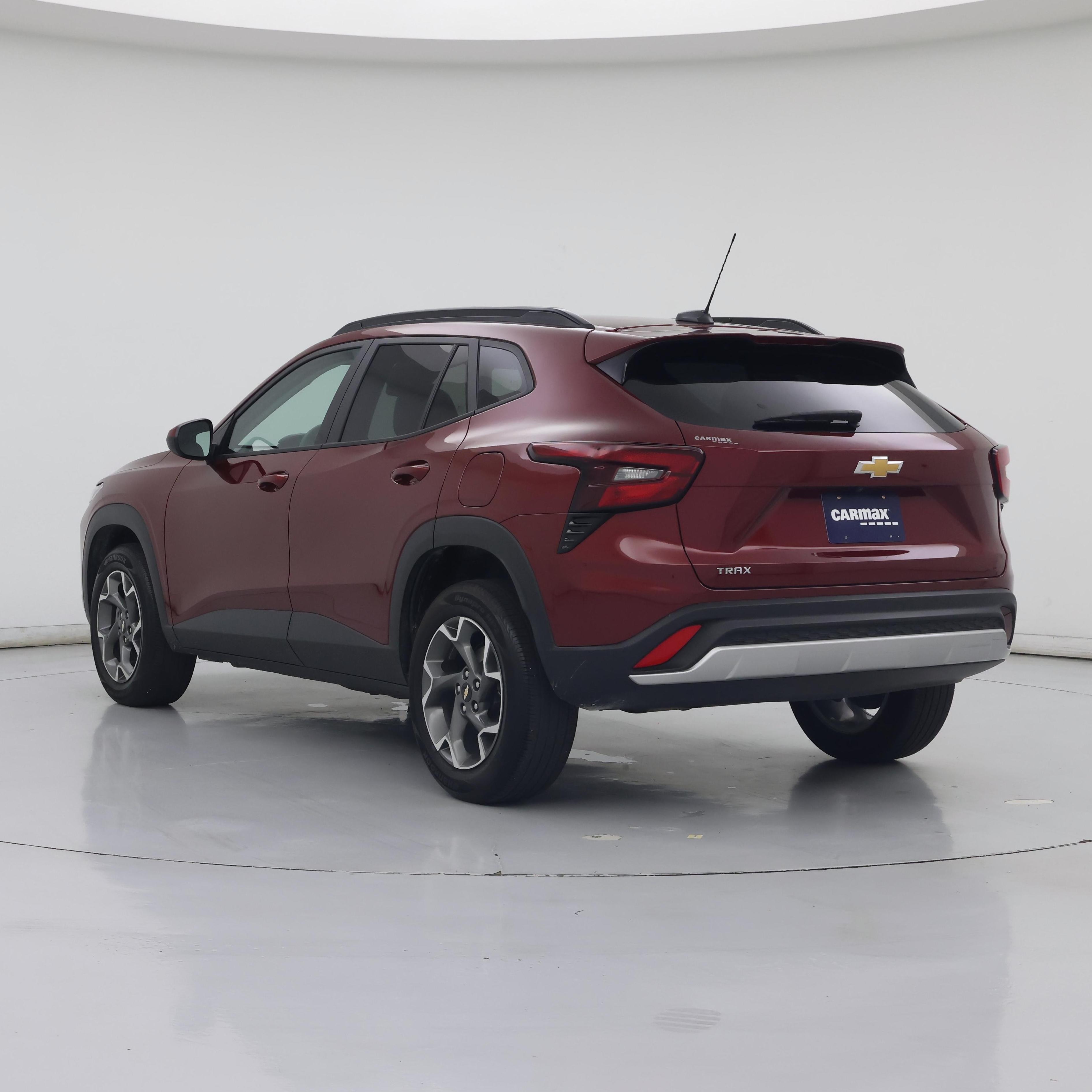 Thumbnail: 2025 Chevrolet Trax - 2