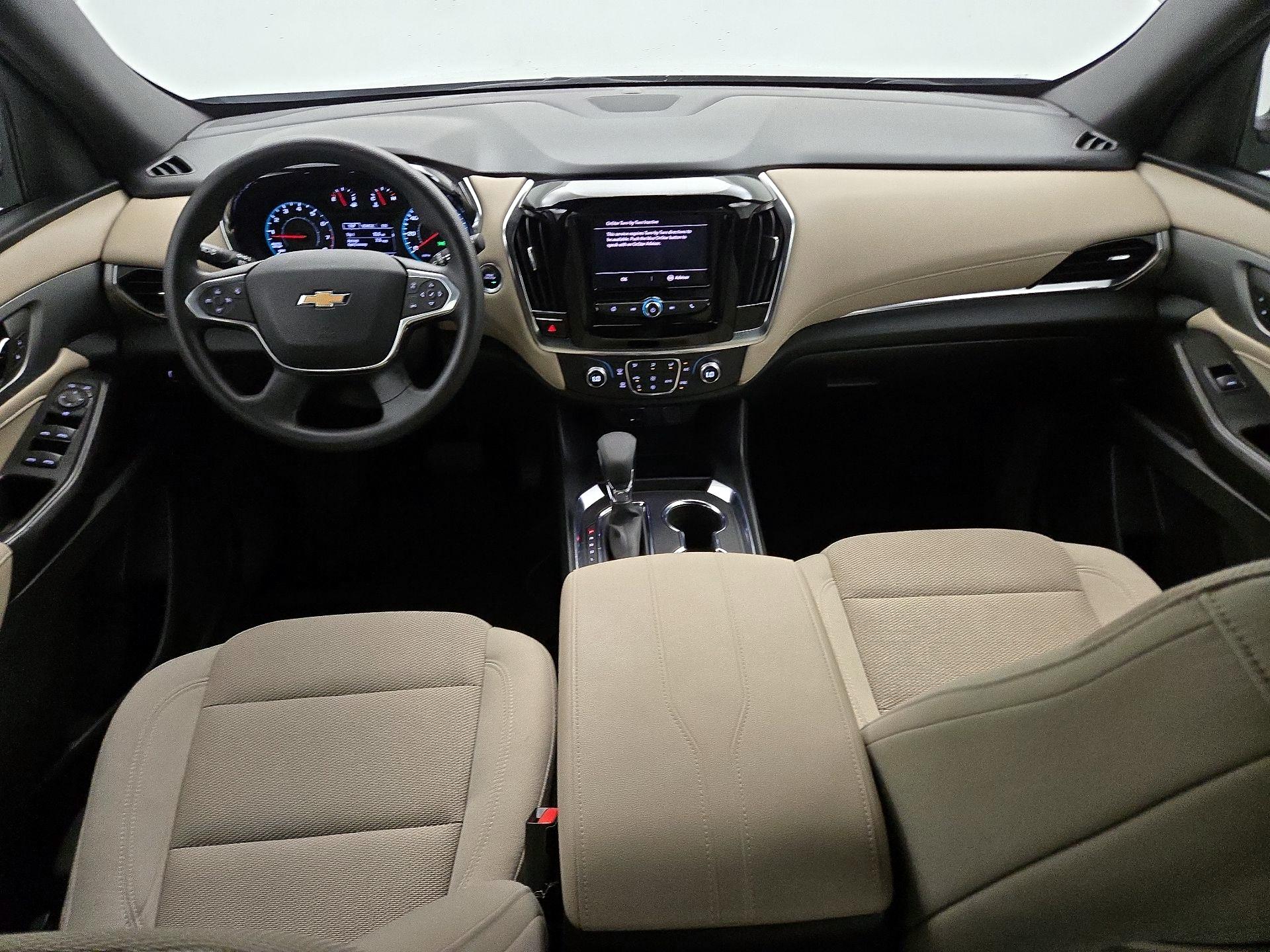 Thumbnail: 2022 Chevrolet Traverse - 9