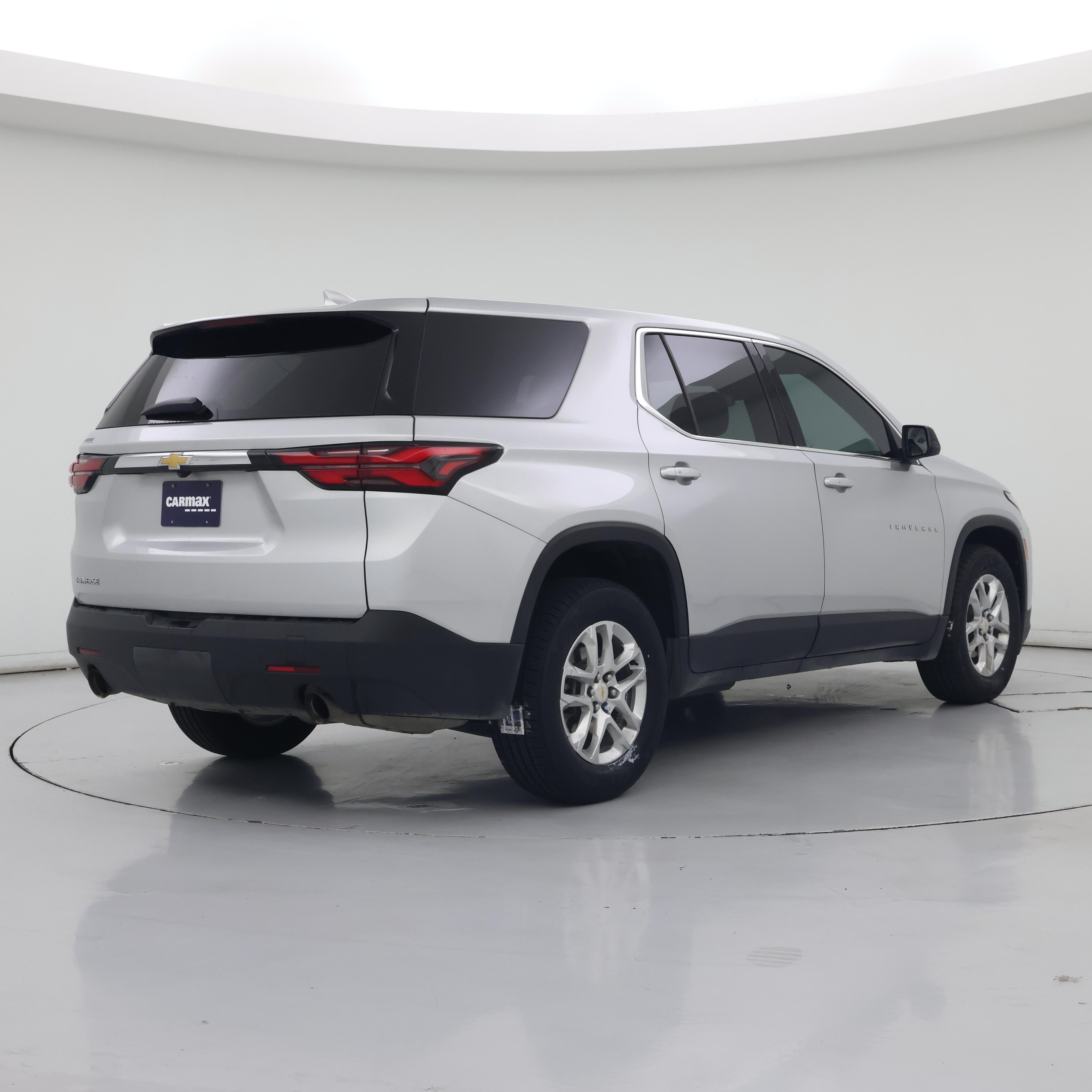 Thumbnail: 2022 Chevrolet Traverse - 8