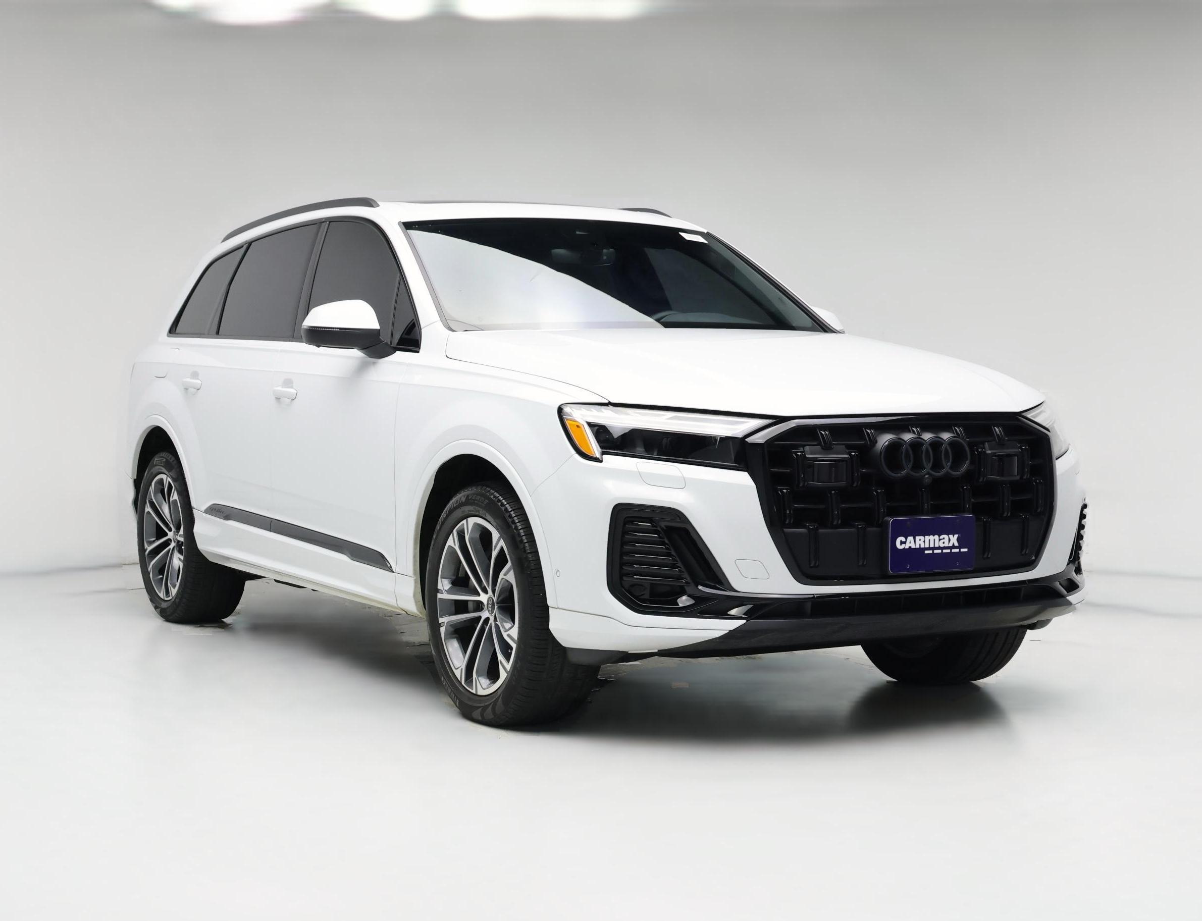 Thumbnail: 2025 Audi Q7 - 1