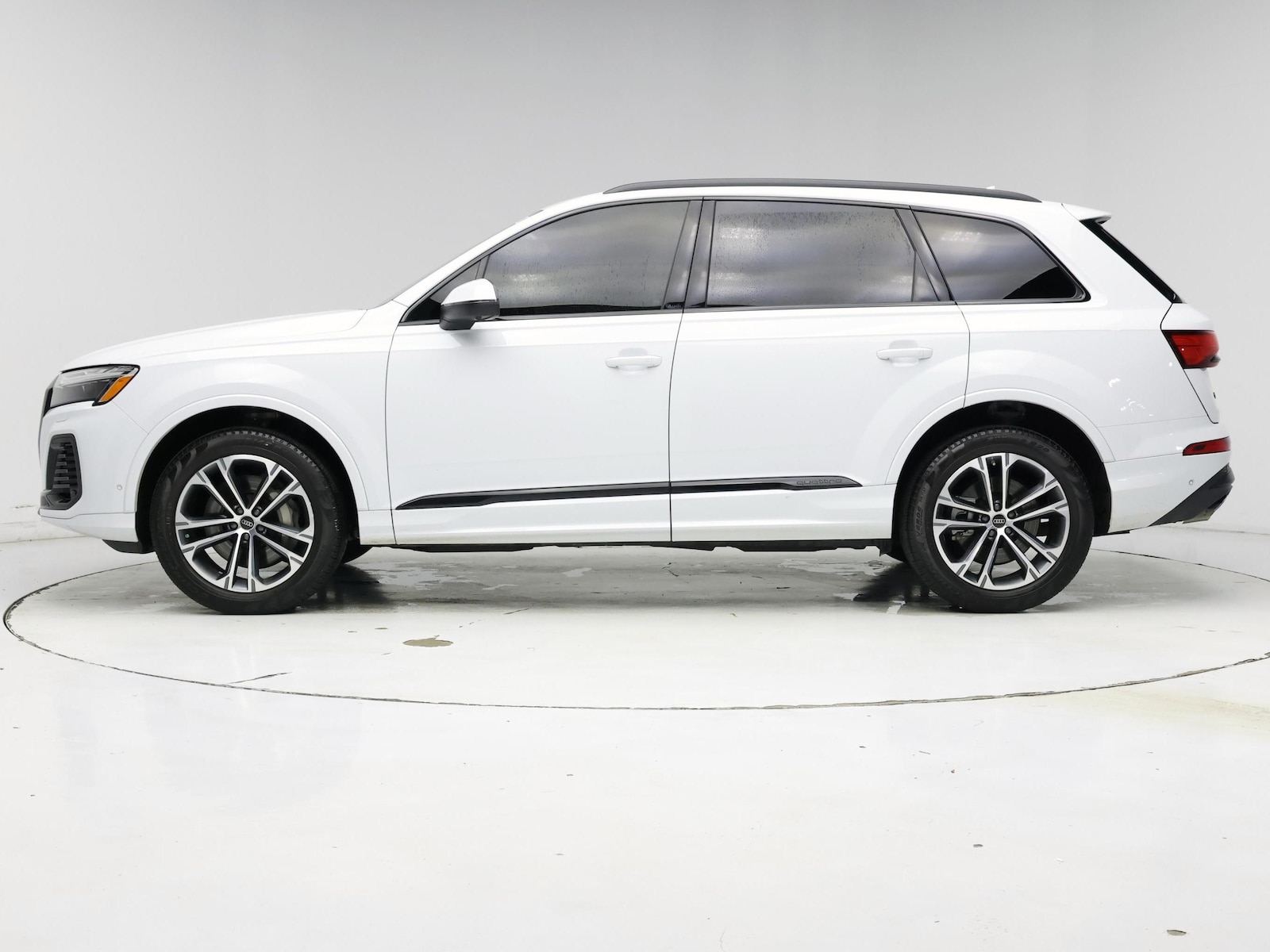 2025 Audi Q7 Premium Plus - Photo 4