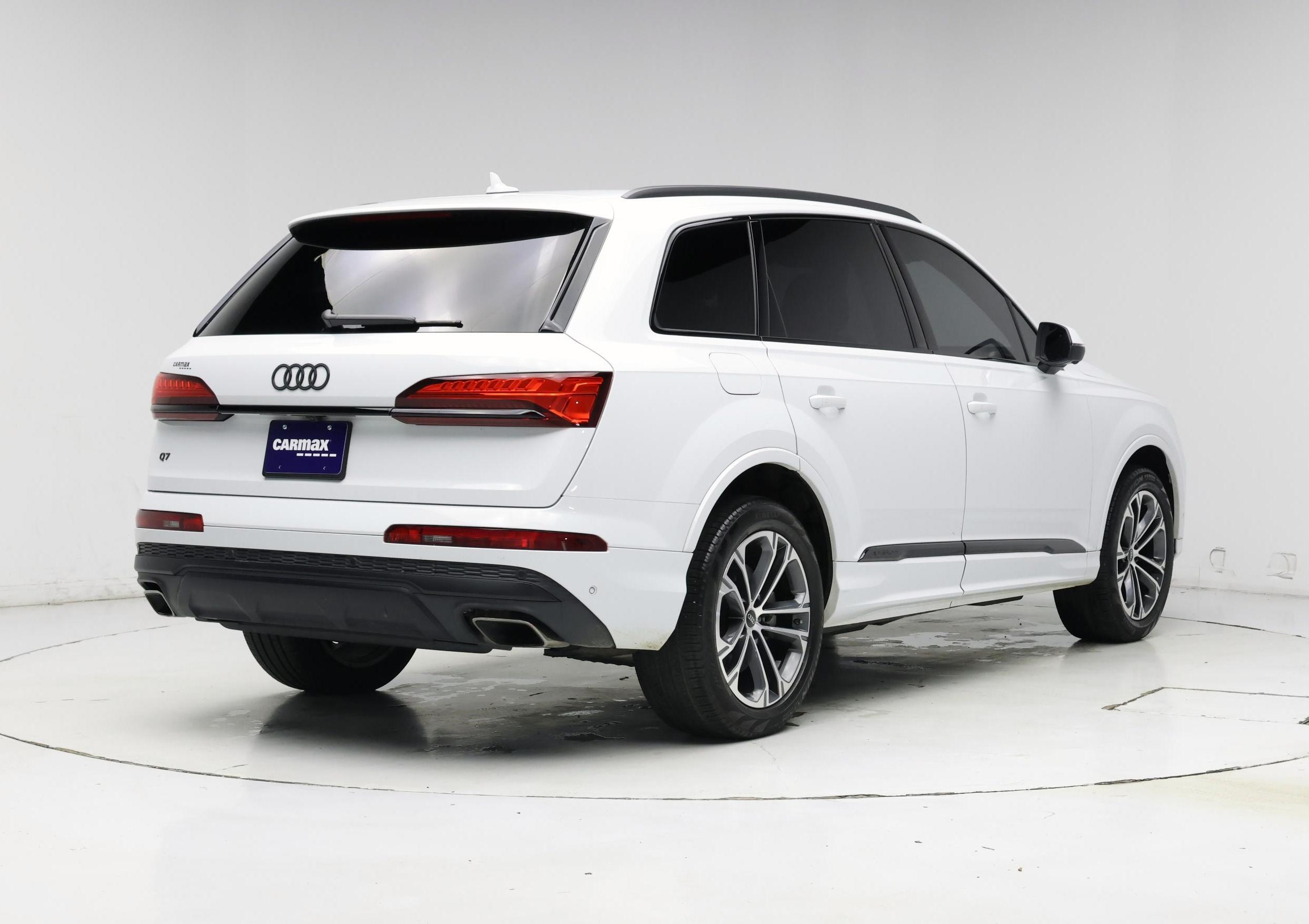Thumbnail: 2025 Audi Q7 - 8