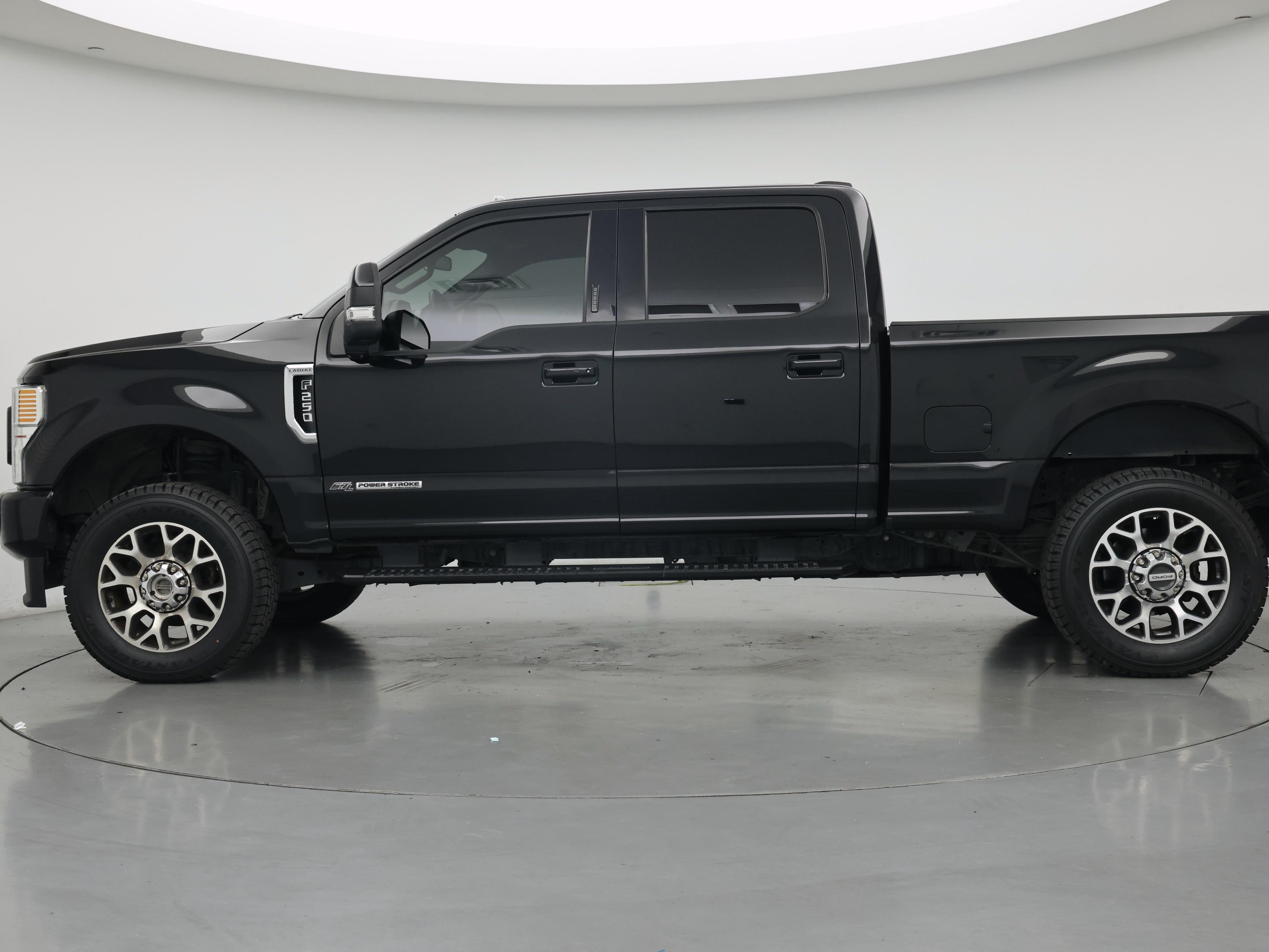 Thumbnail: 2022 Ford F-250 - 3