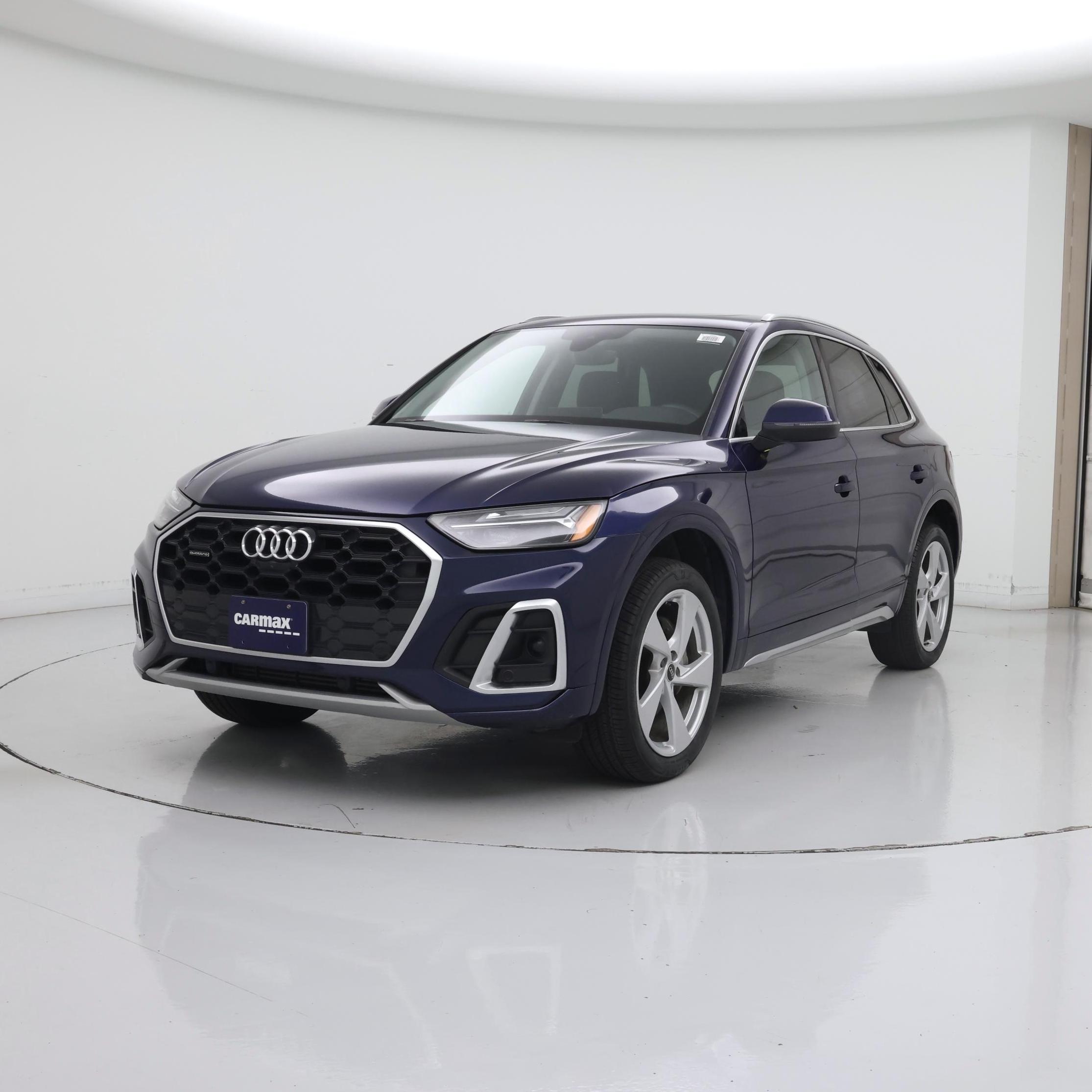 Thumbnail: 2023 Audi Q5 - 4