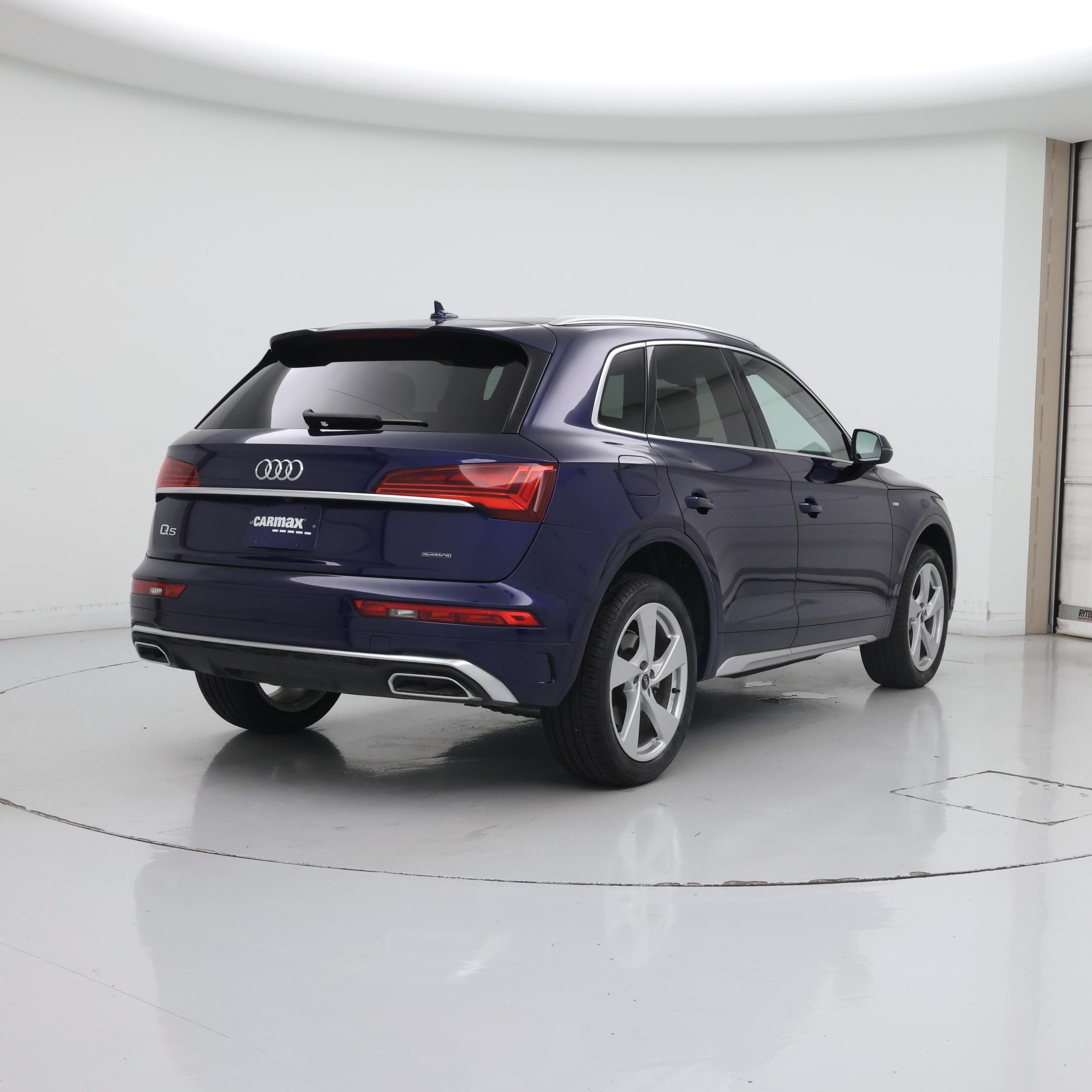 Thumbnail: 2023 Audi Q5 - 8